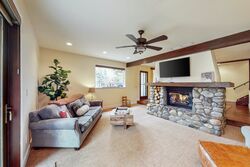 3 Bdrm + Den 3.5 Bath HT - Living Room