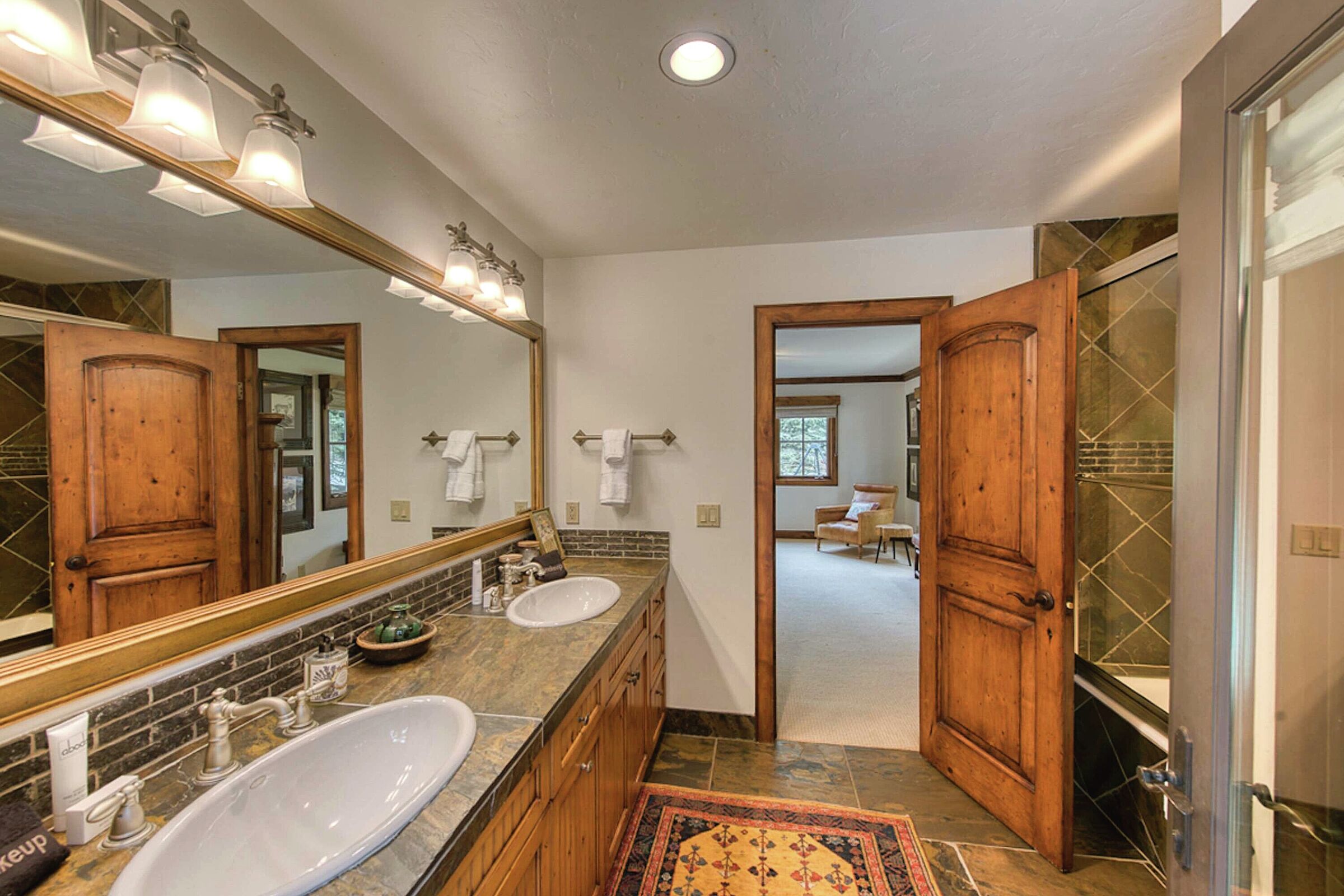 Ensuite Bathroom