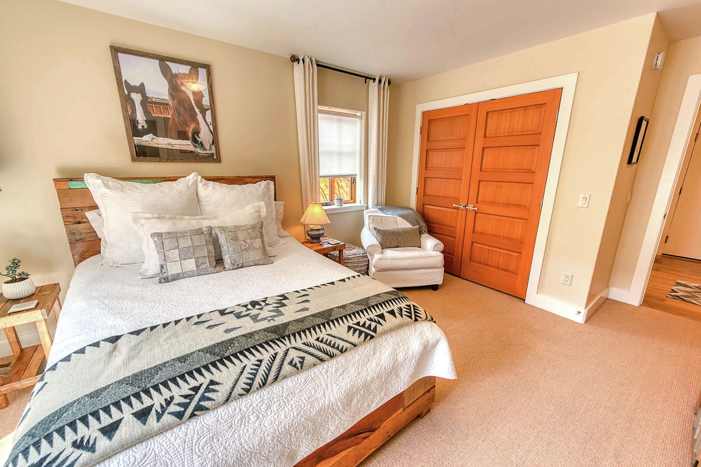2 Bdrm 3.5 Bath - Bedroom
