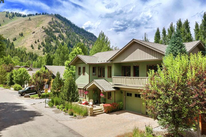 Ketchum Escape Exterior - Summer