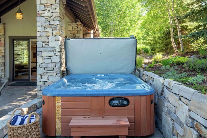 Patio with Hot Tub