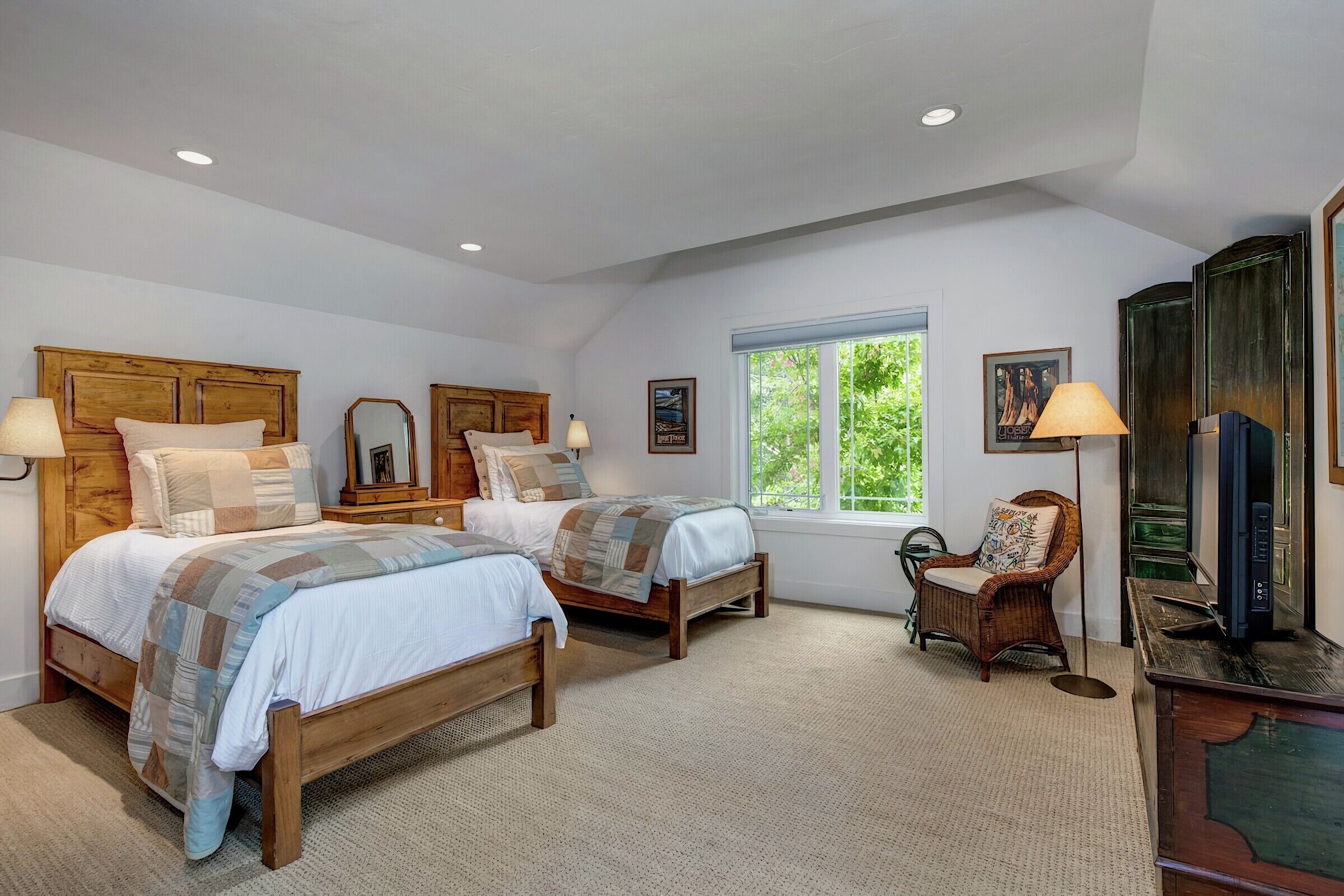 3 Bdrm 3.5 Bath - Bedroom