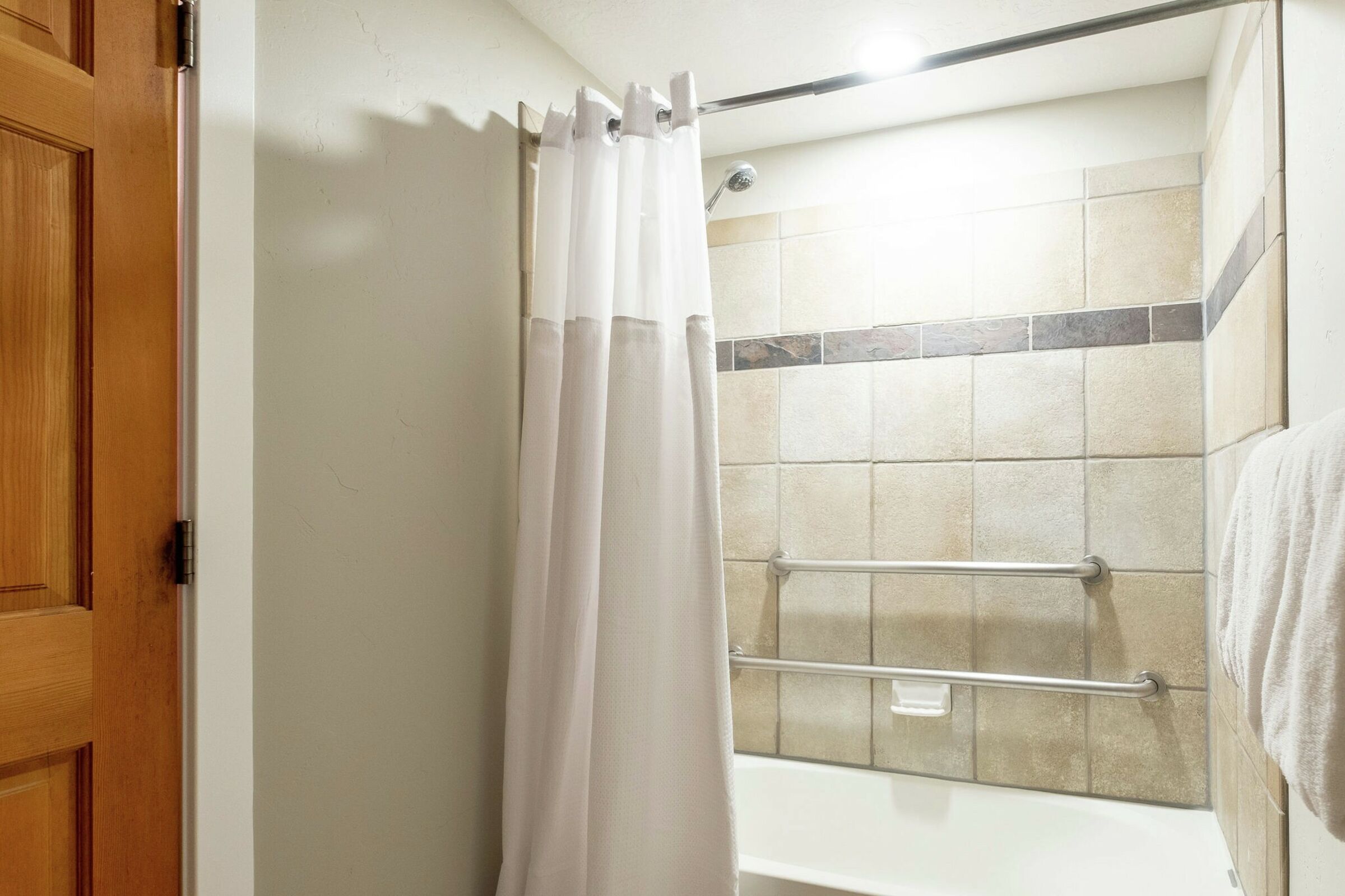 Master Ensuite Bathroom