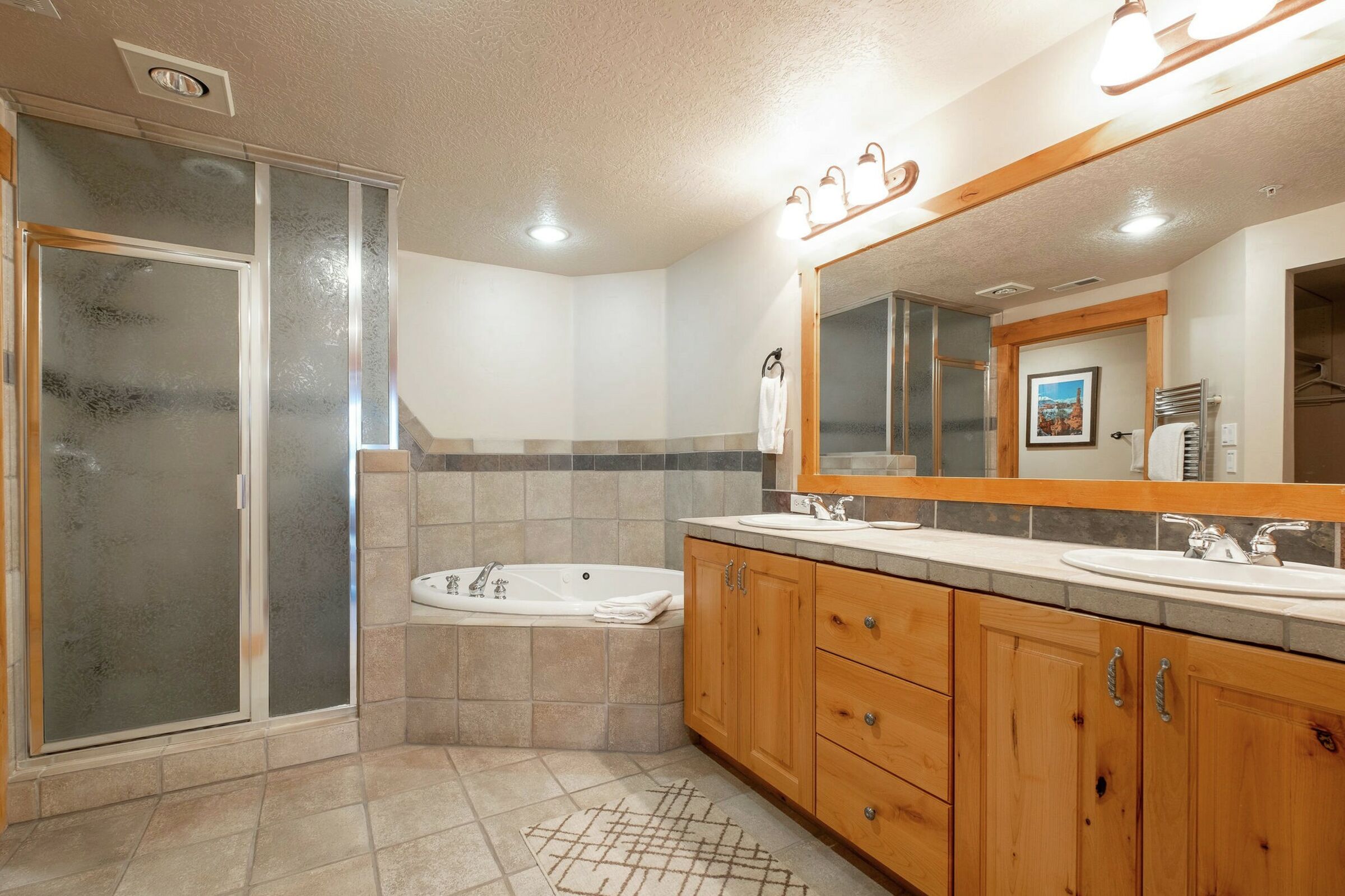 #C201 - Master Ensuite Bathroom