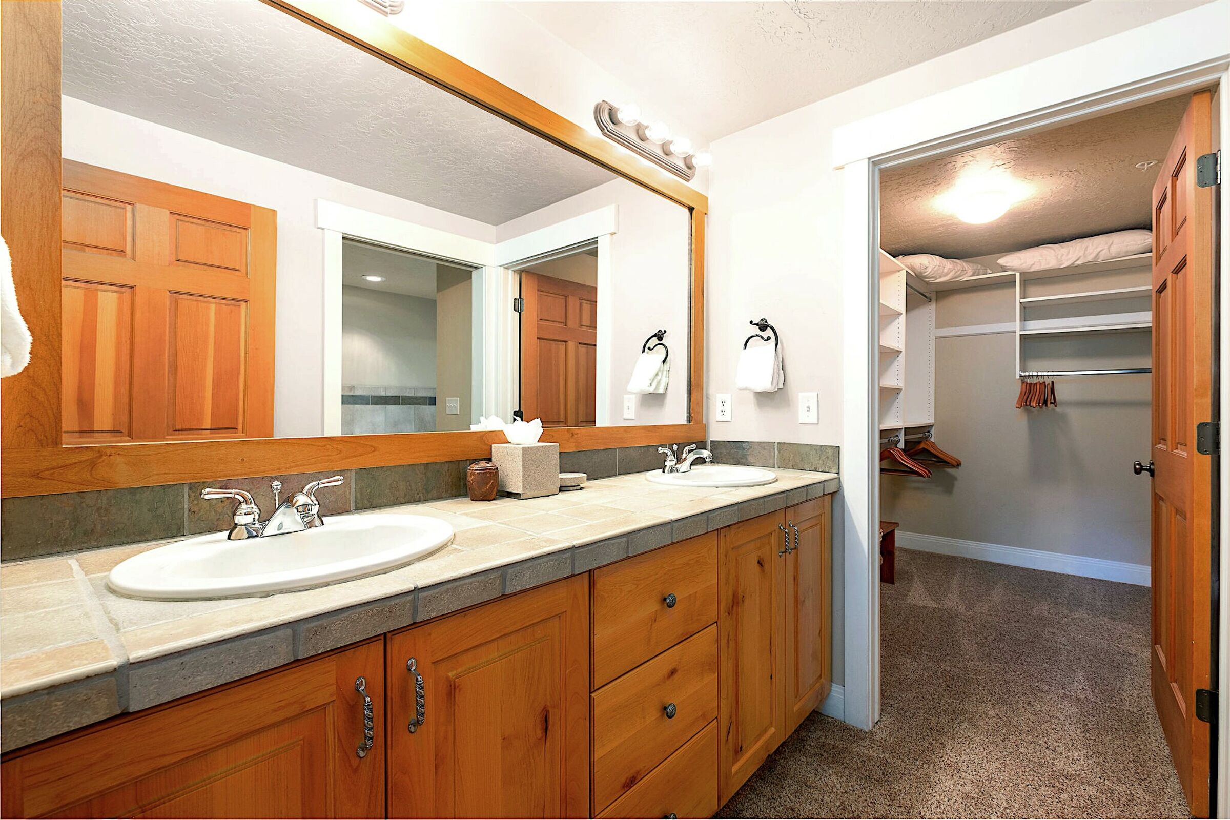 Master Ensuite Bathroom