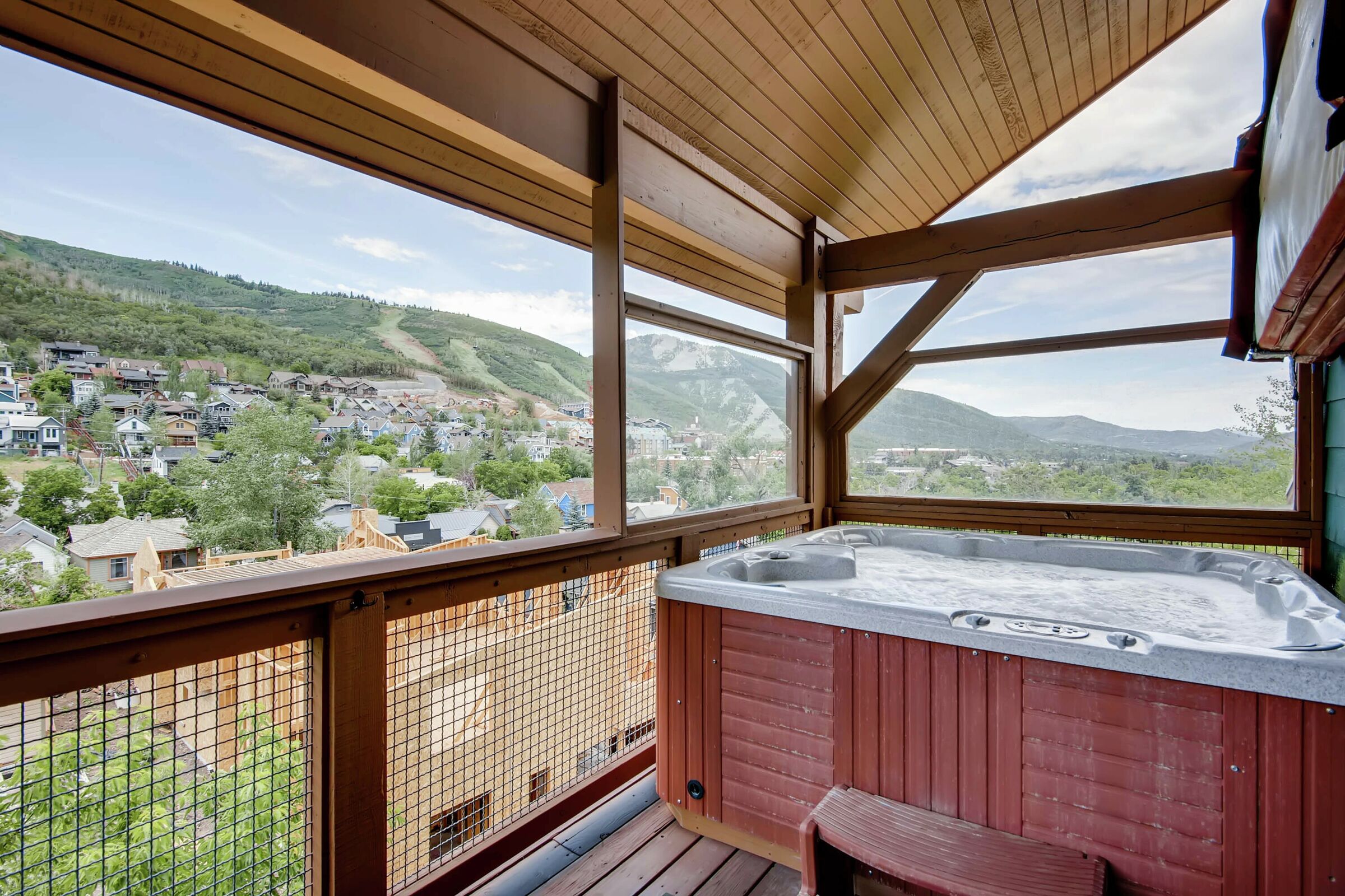Balcony with Hot Tub