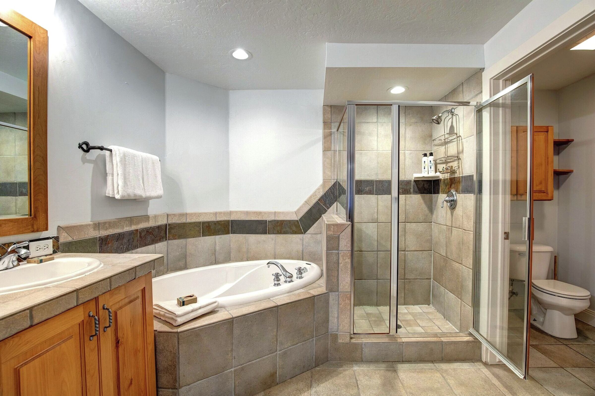Master Ensuite Bathroom
