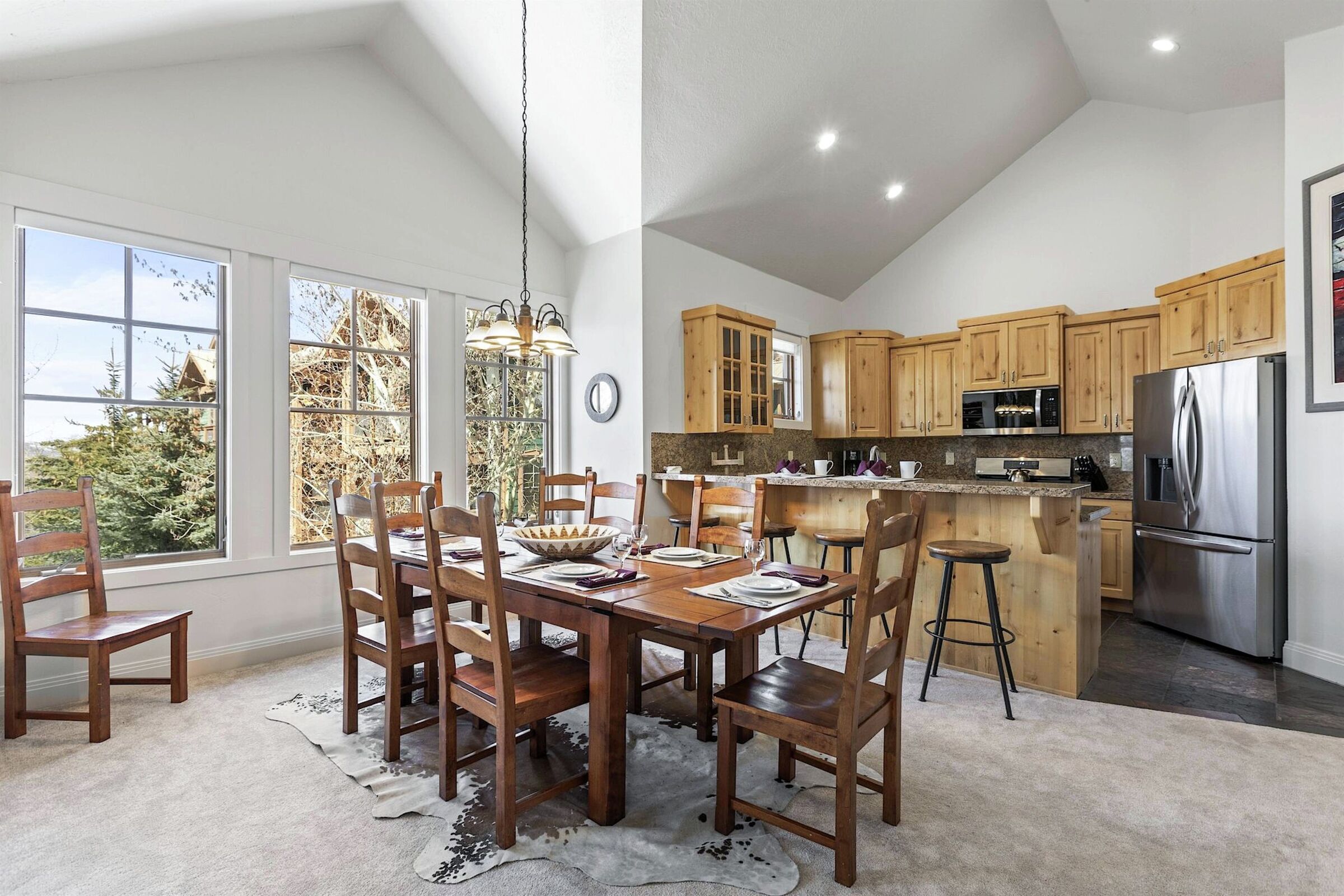 Dining Room & Kitchen
