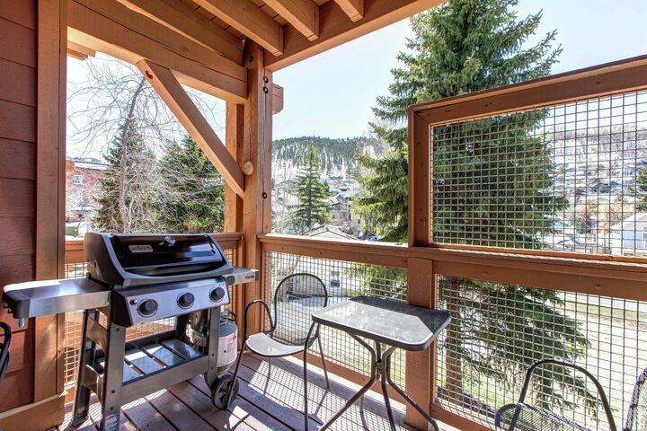 #B204 - Balcony with BBQ