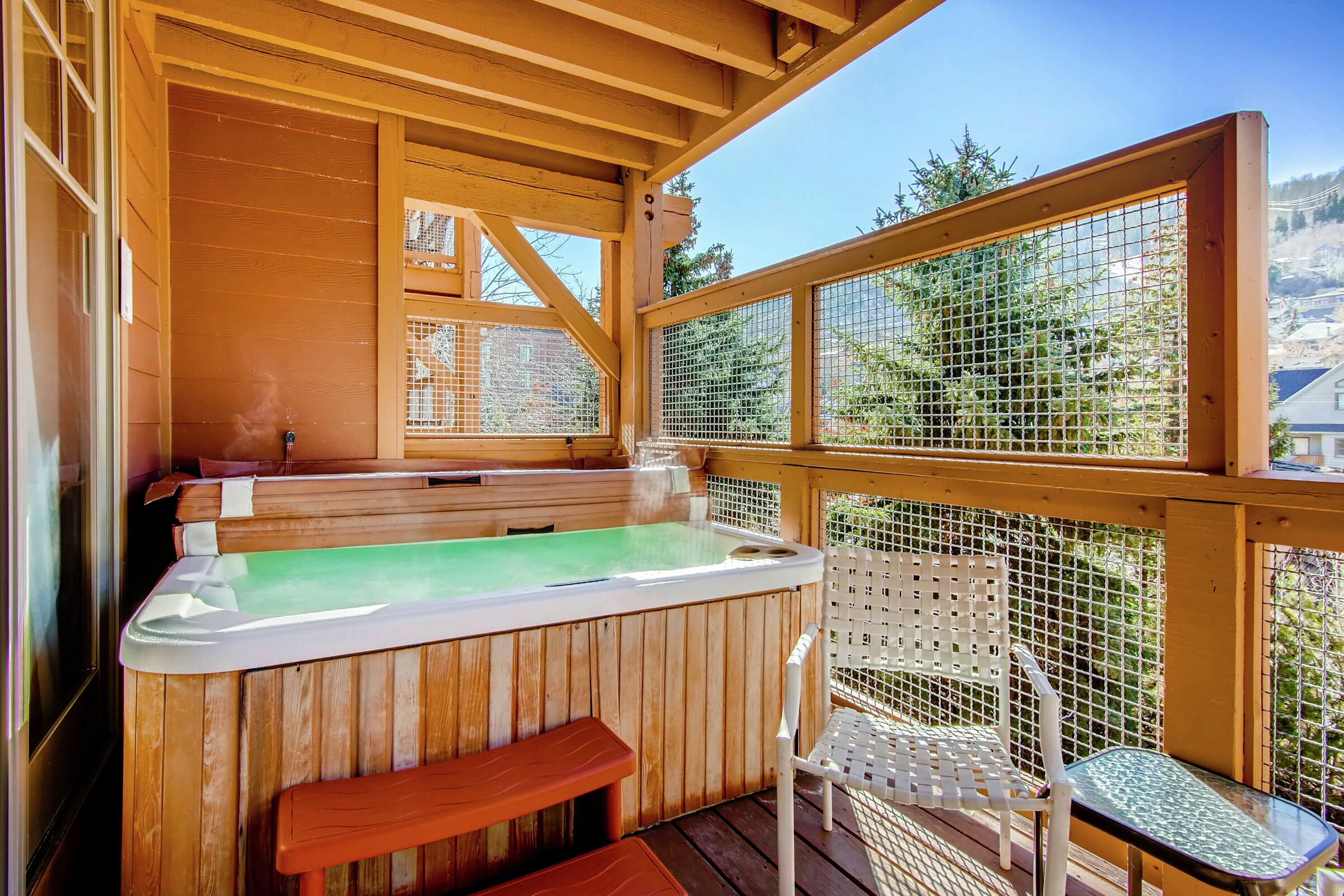 Balcony with Hot Tub