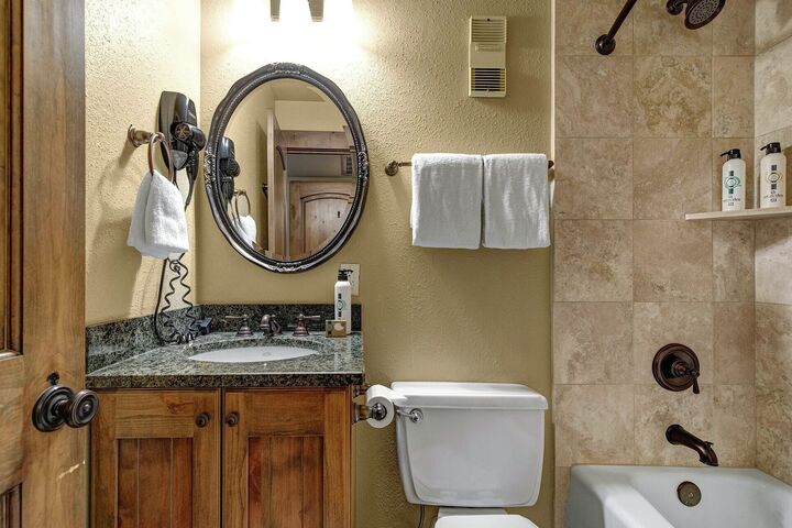Ensuite Bathroom