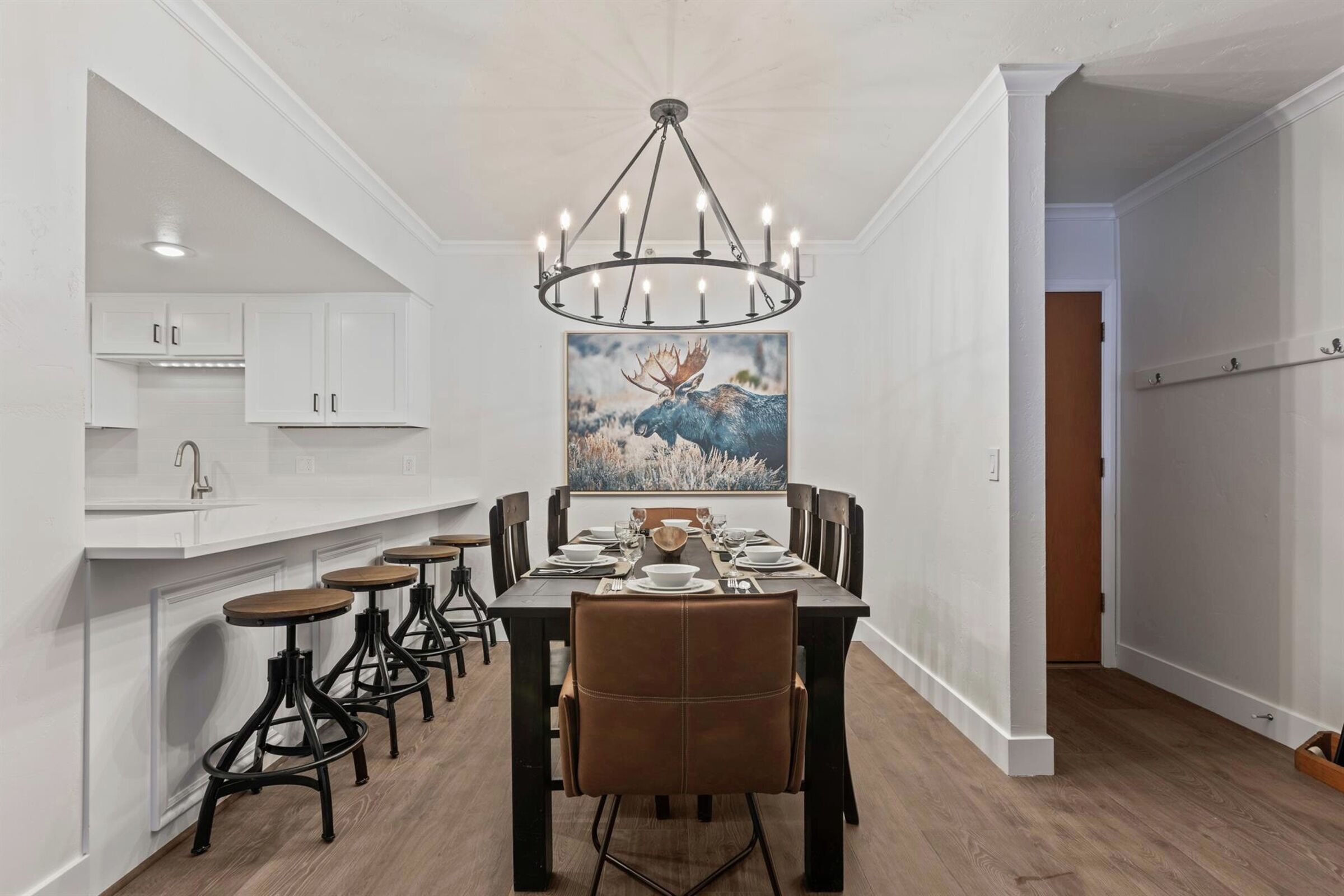 #216-1 - Dining Room