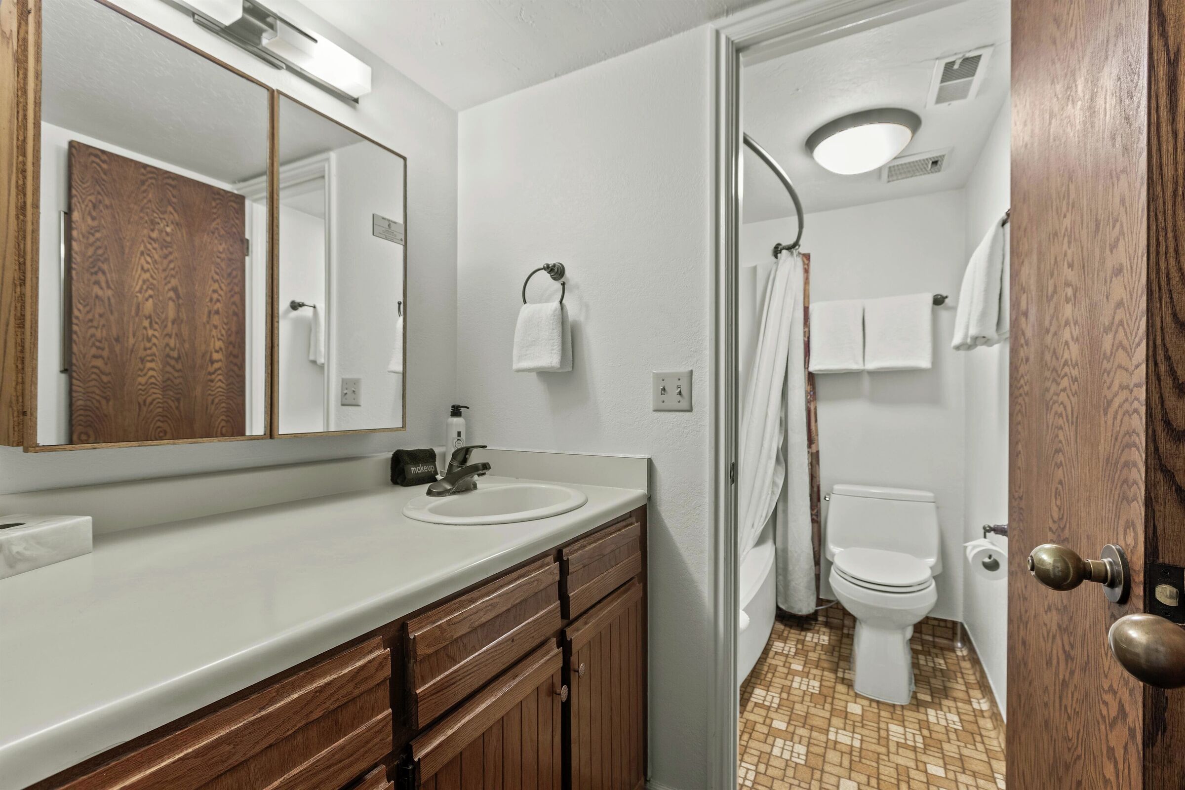 #121 - Bathroom