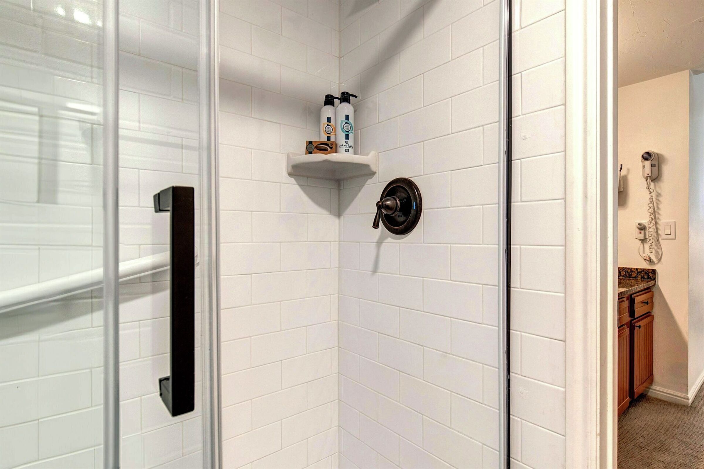 #133 - Master Ensuite Bathroom