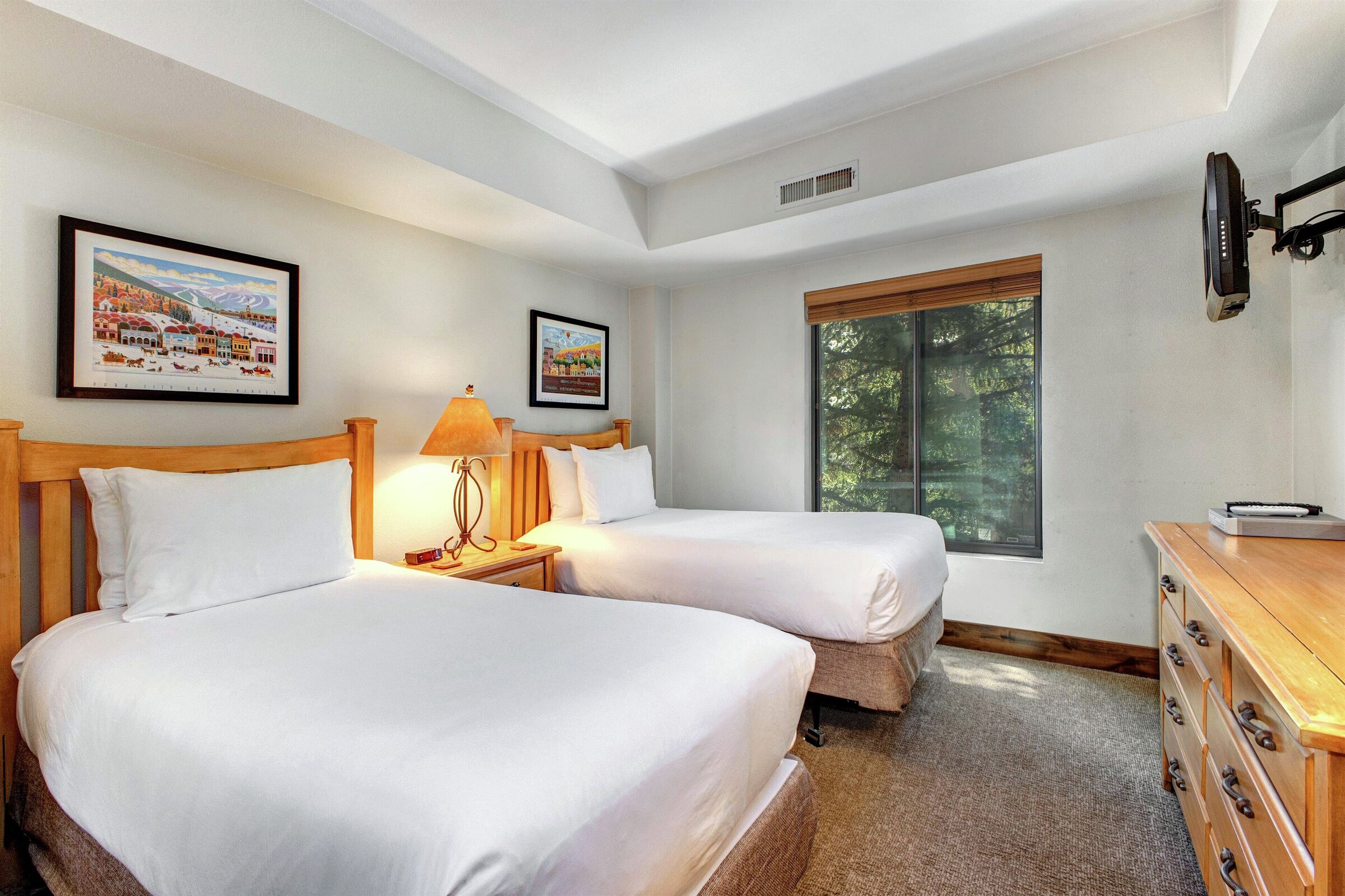#233 - Bedroom