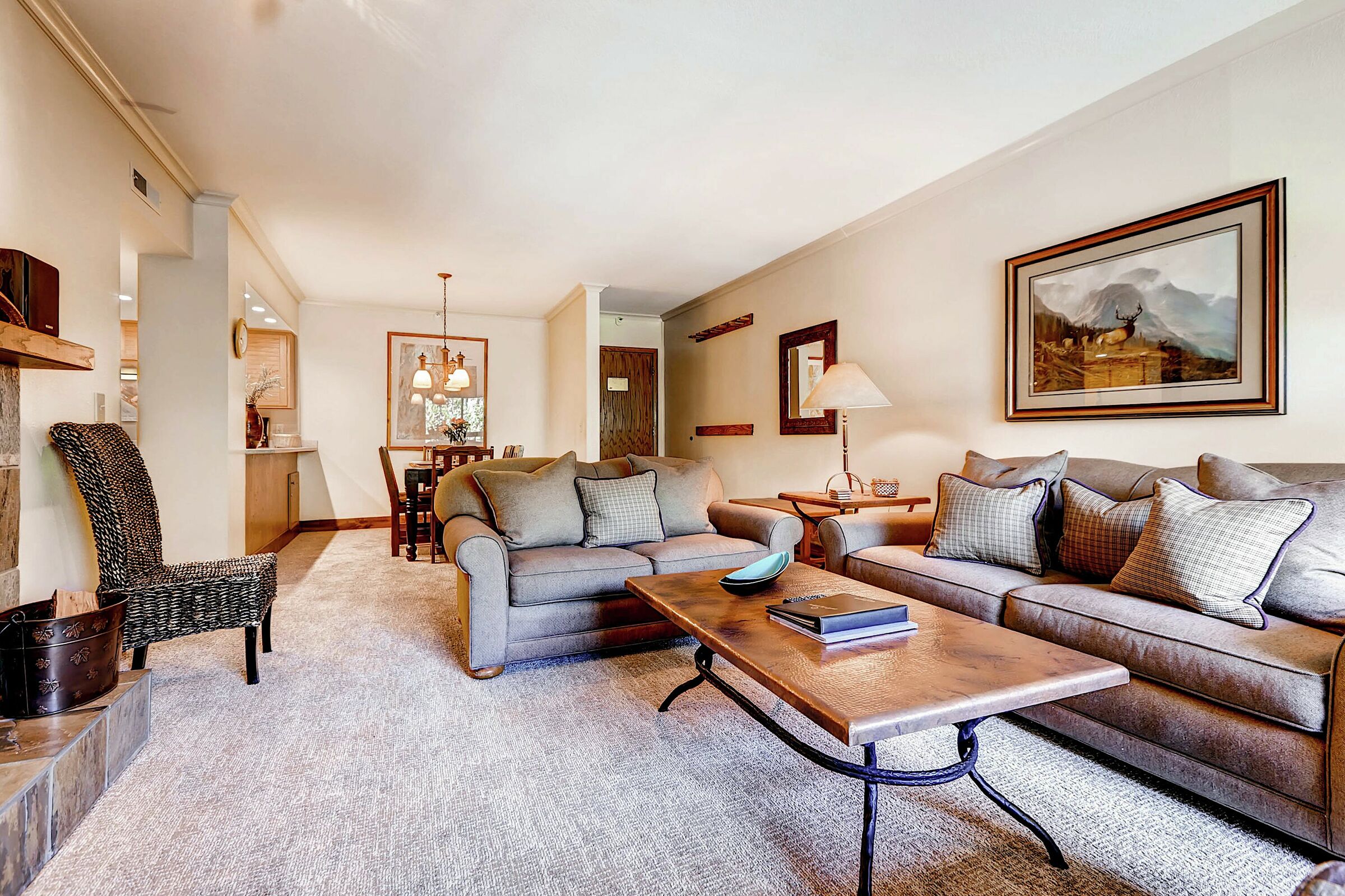 #233 - Living Room