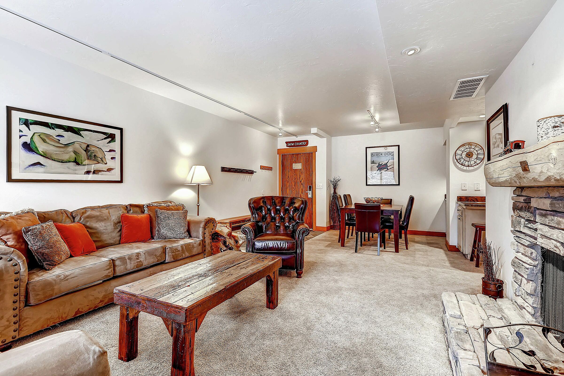 #134 - Living Room