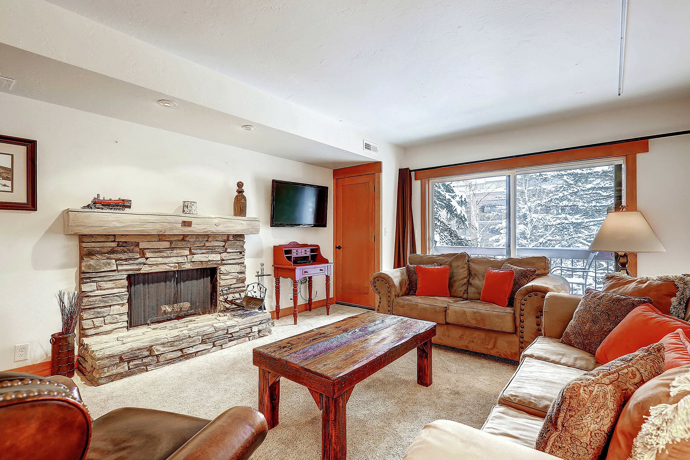 #134 - Living Room