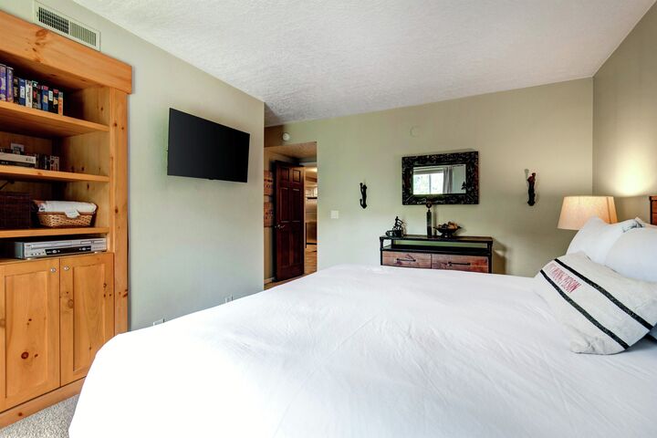 #140 - Master Bedroom