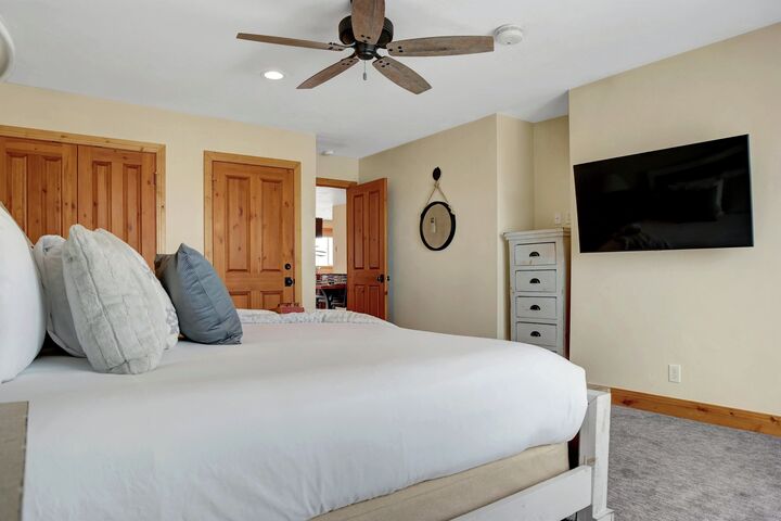 #5043 - Master Bedroom