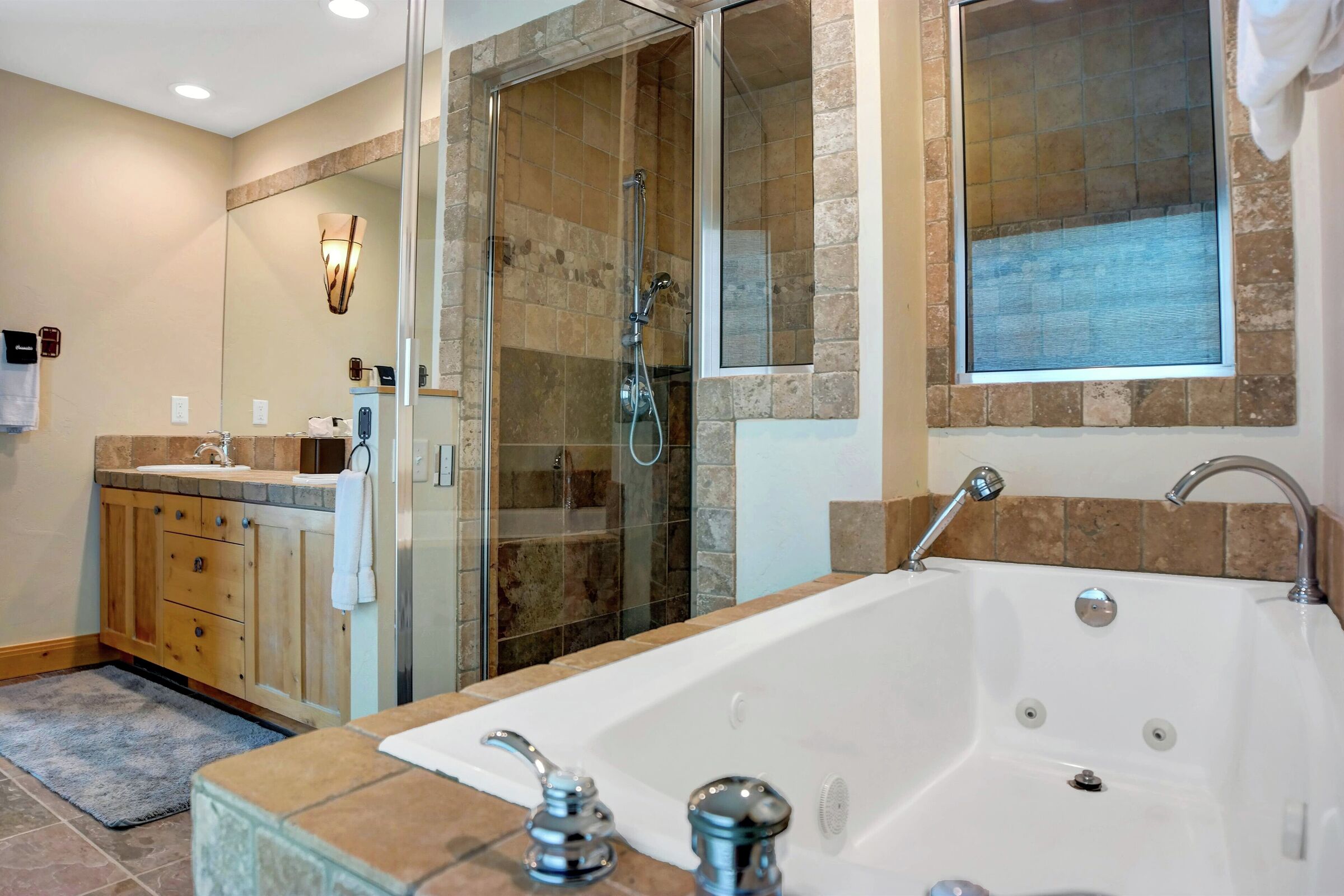 Master Ensuite Bathroom