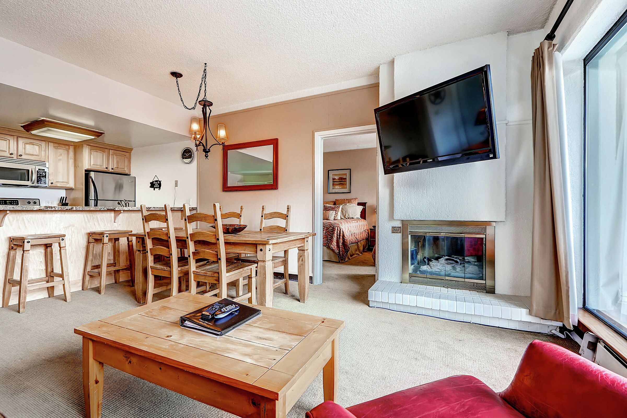#113A - Living Room