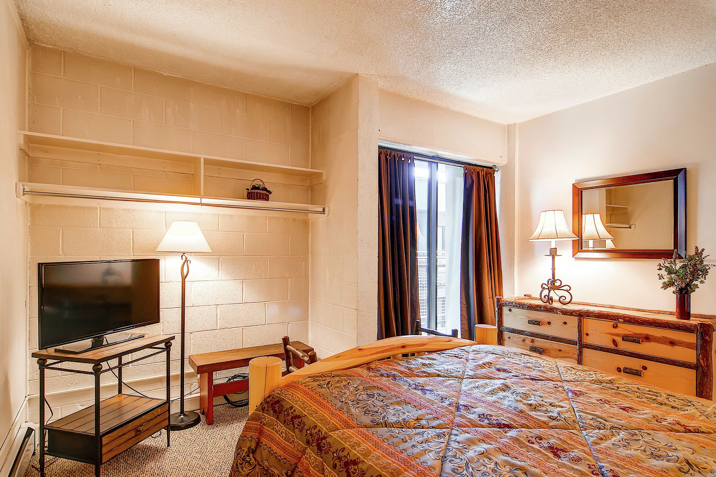 #204B - Hotel Room