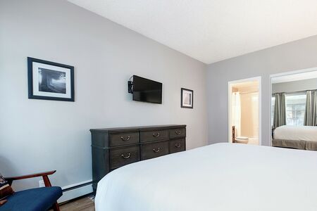 Unit Photo