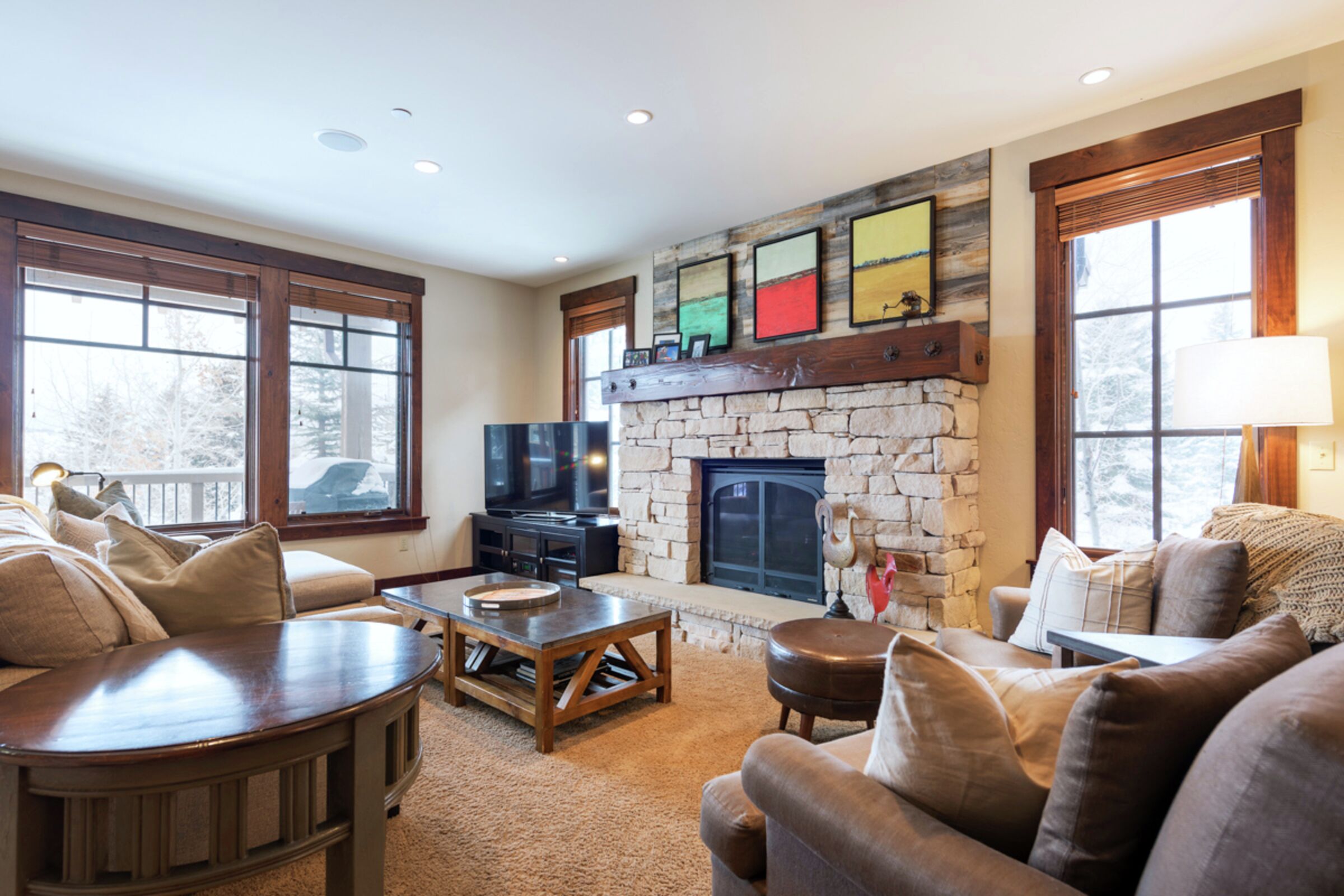 #603 - Living Room