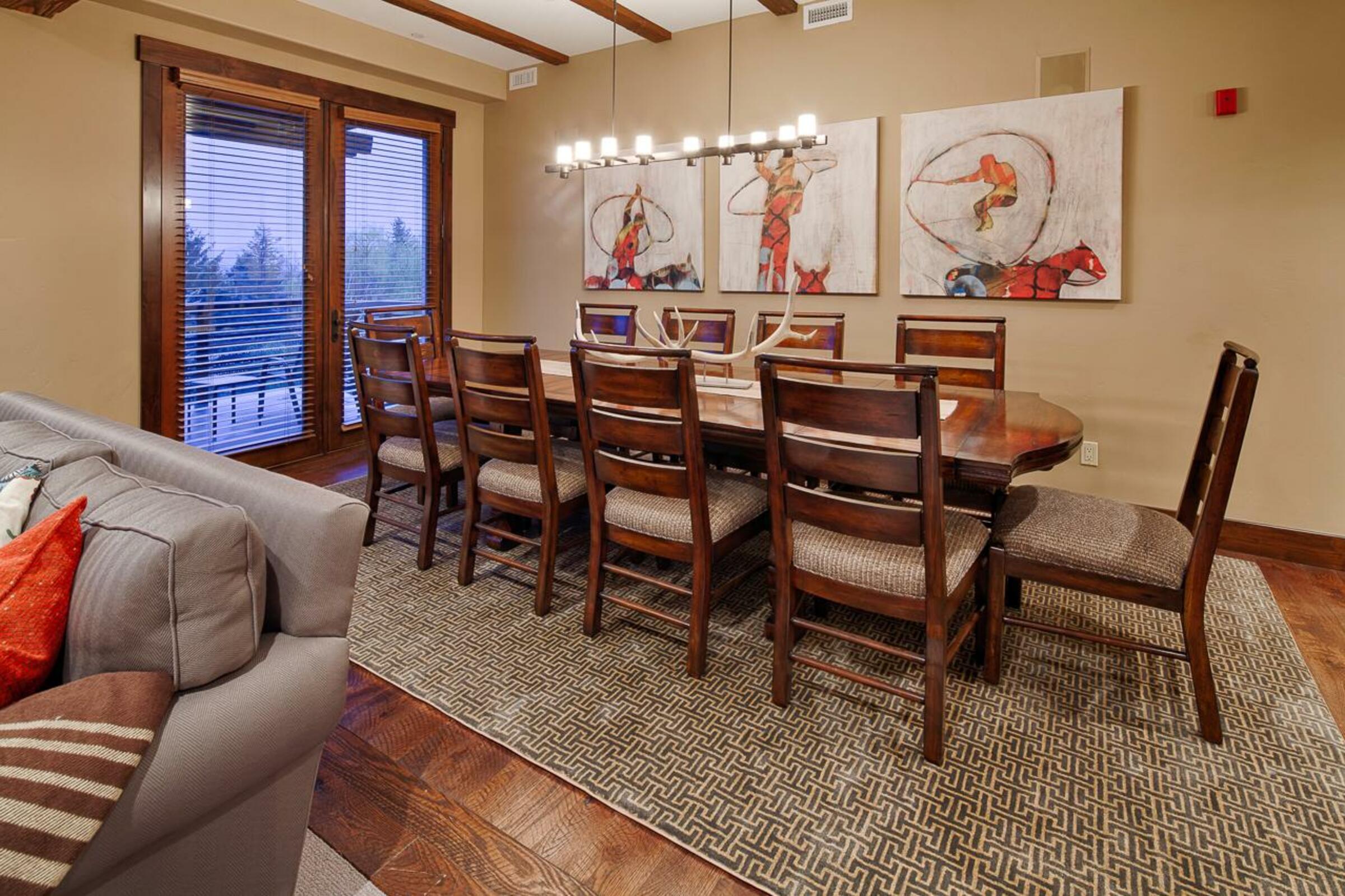 #1201 - Dining Room
