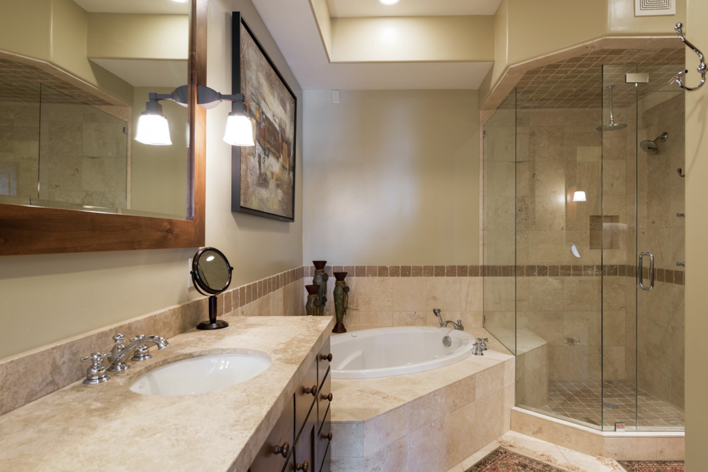 #4202 - Master Ensuite Bathroom