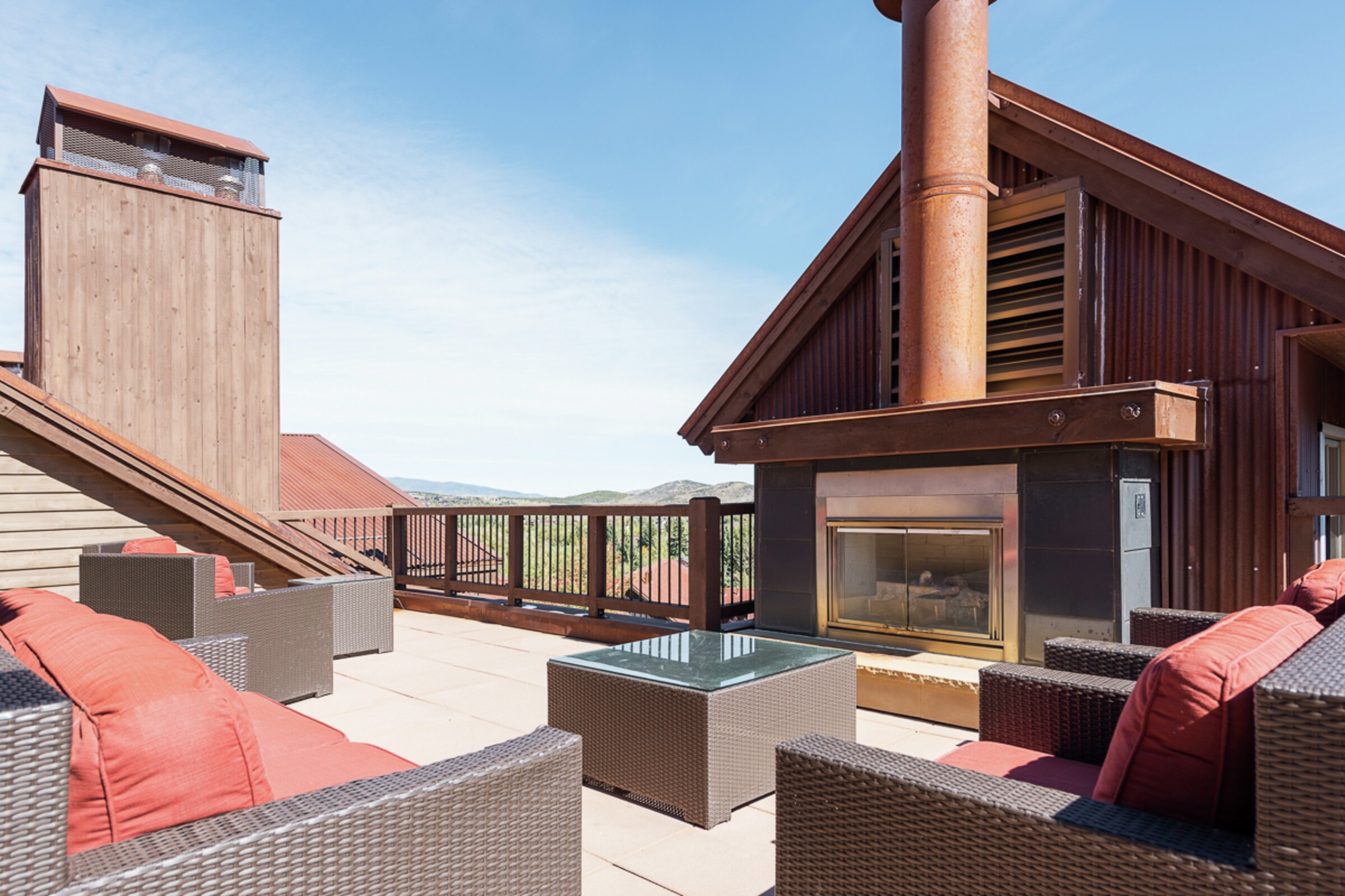Rooftop Deck