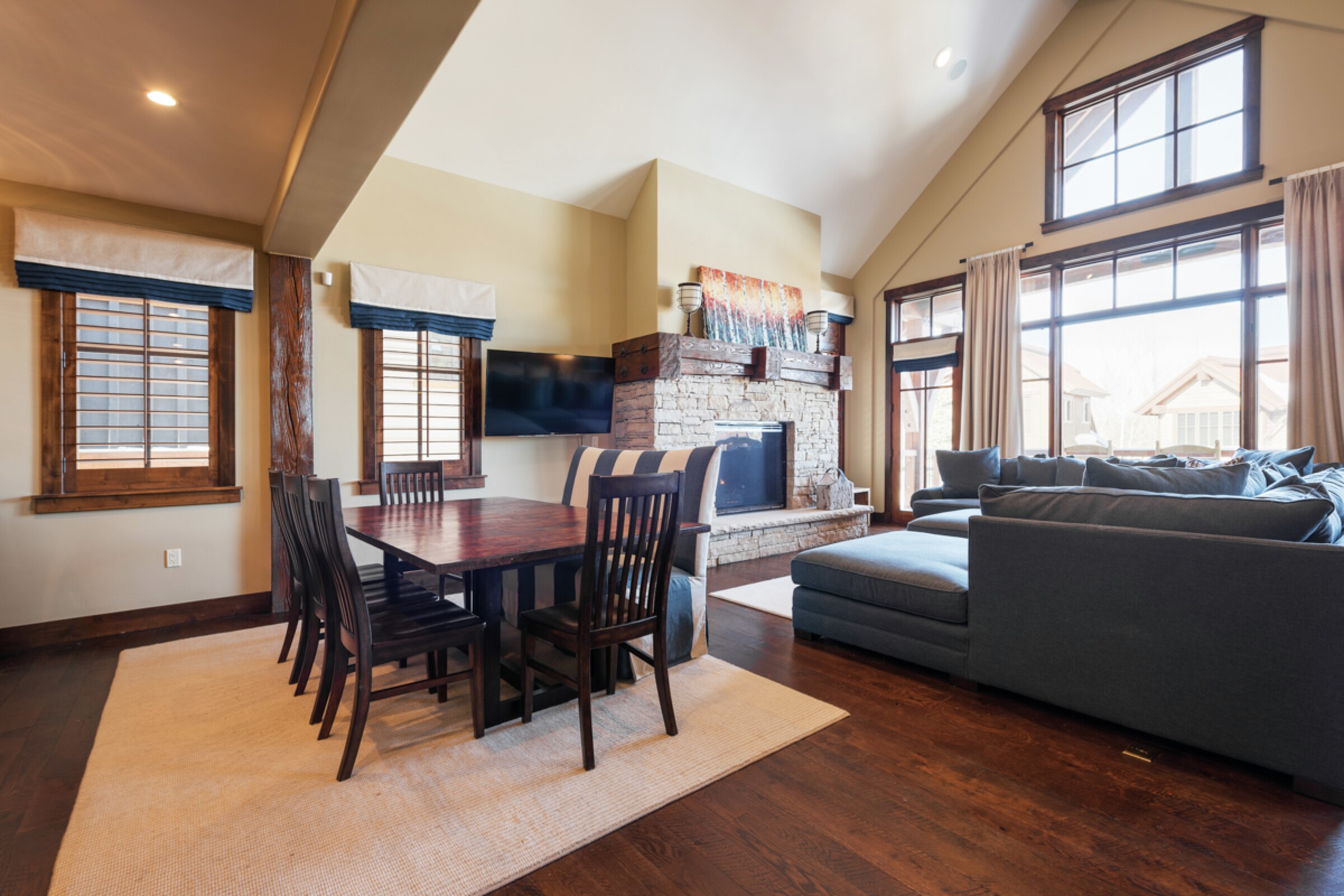#20 - Dining Room
