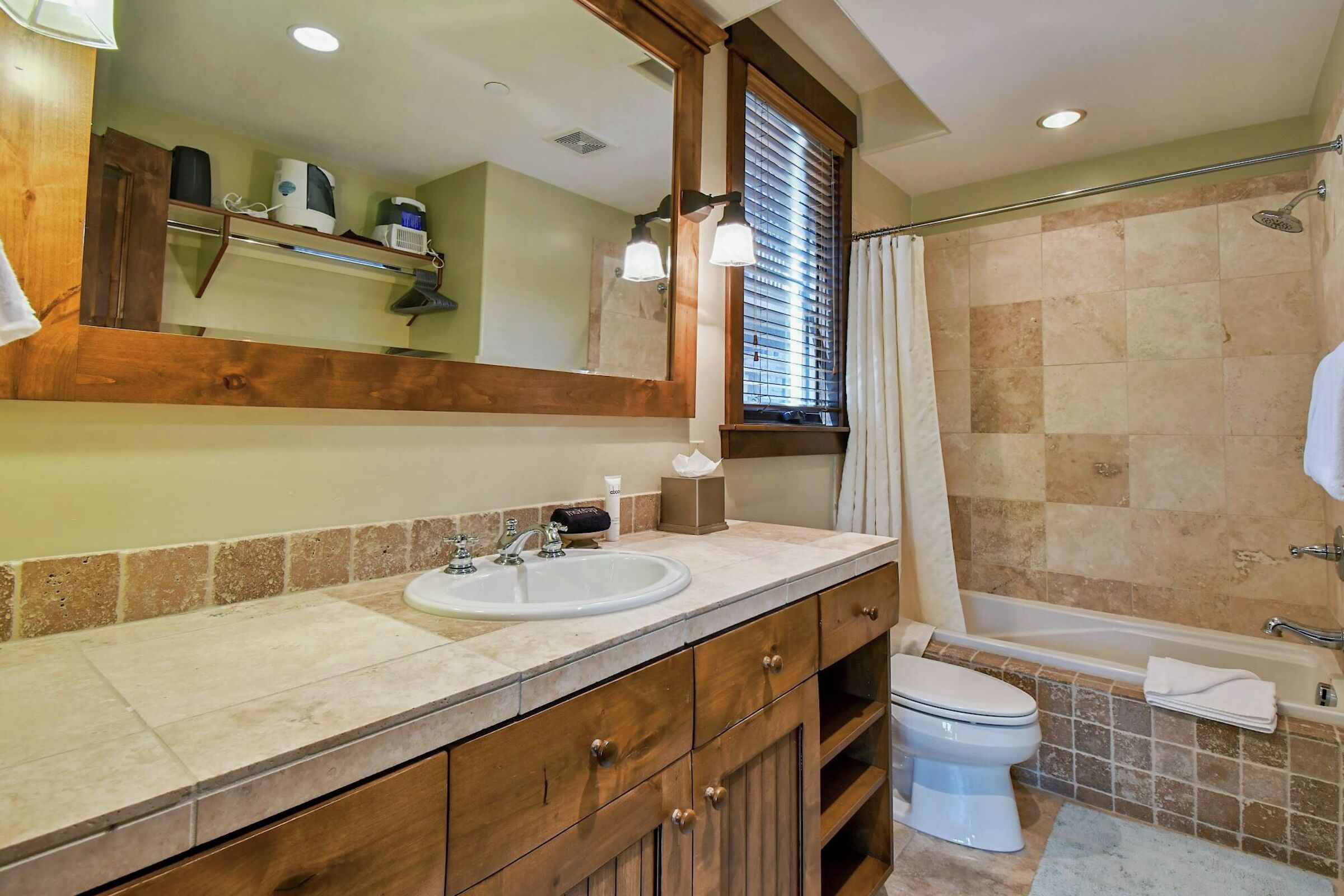 Ensuite Bathroom