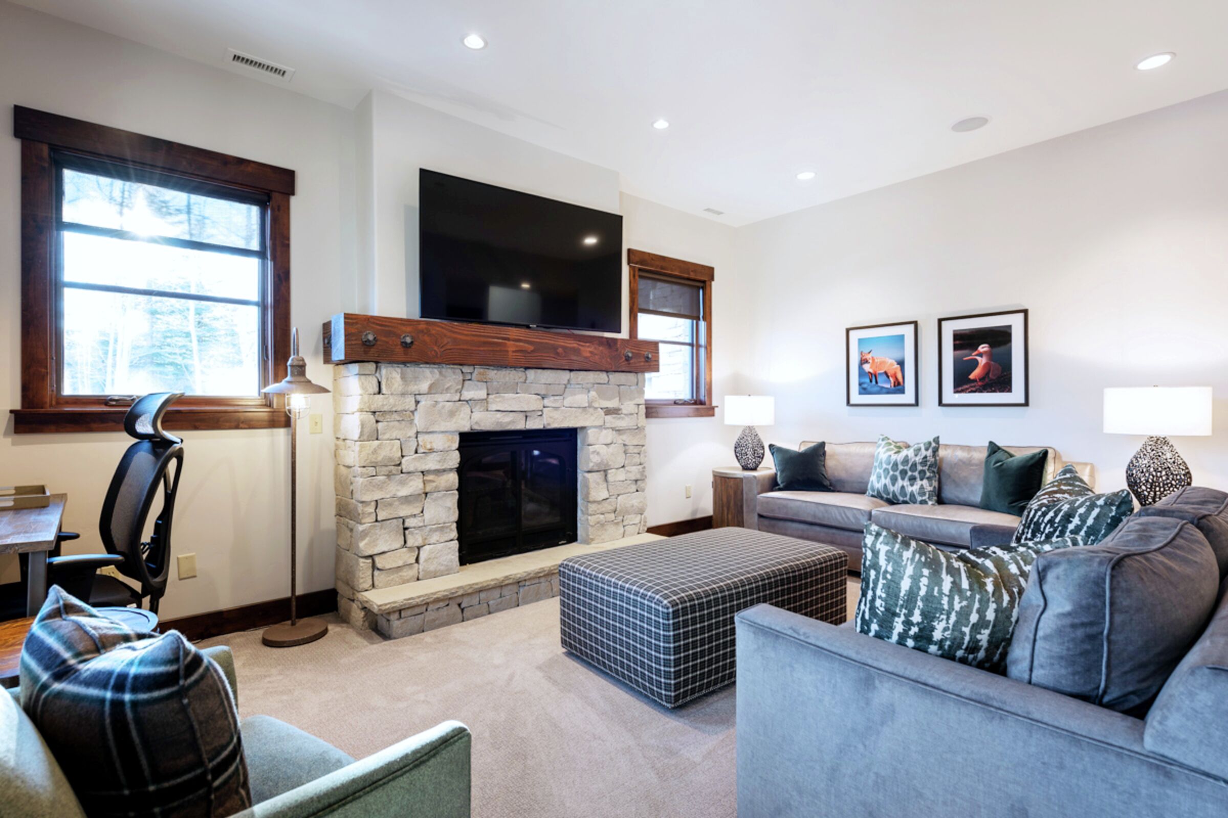 #801 - Family Room