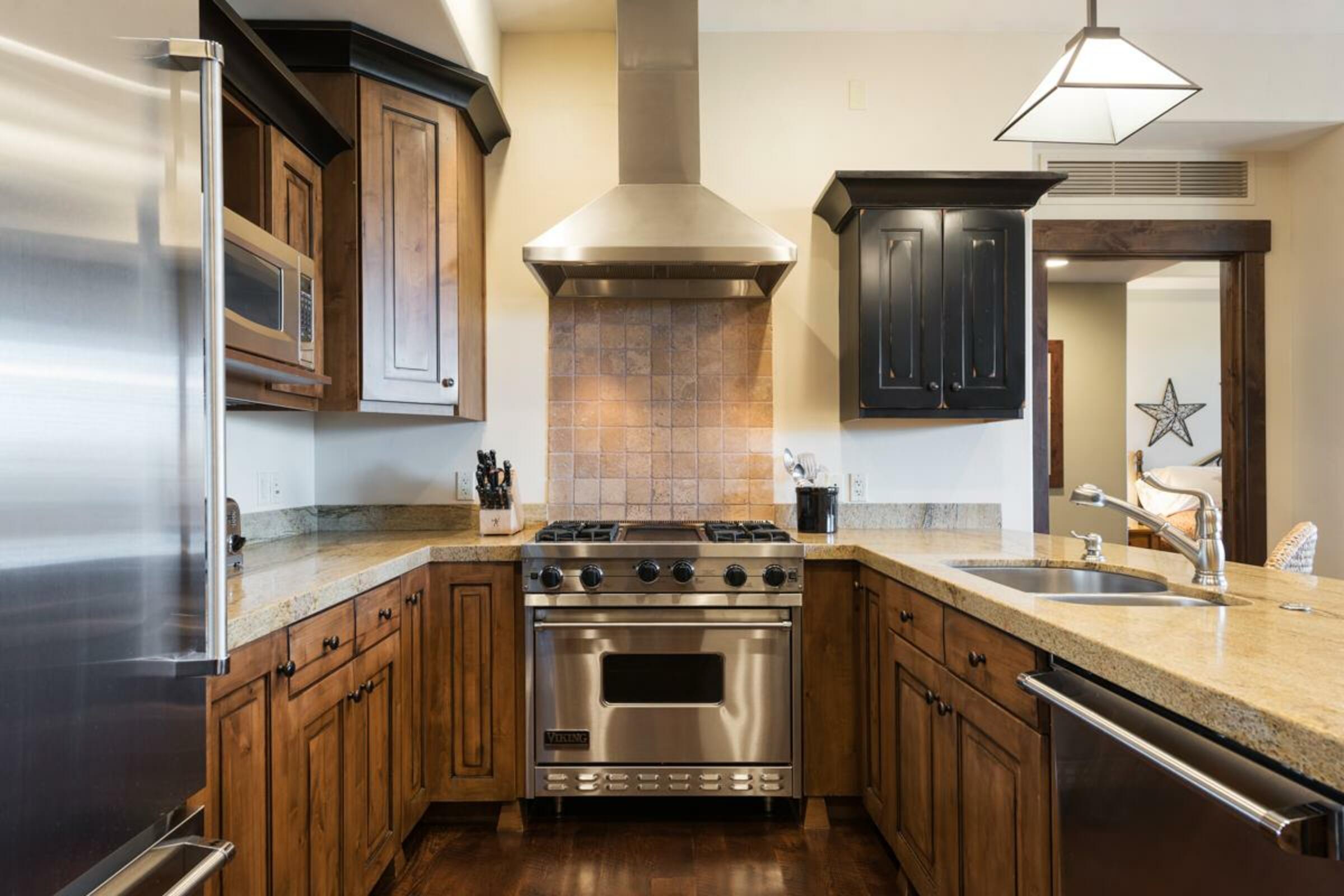 #1104 - Kitchen