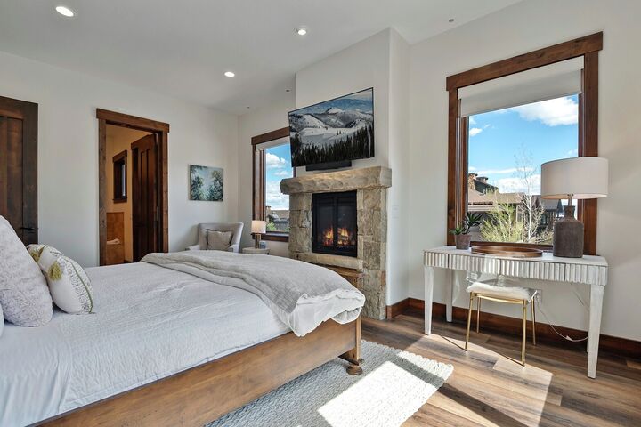 #104 - Master Bedroom
