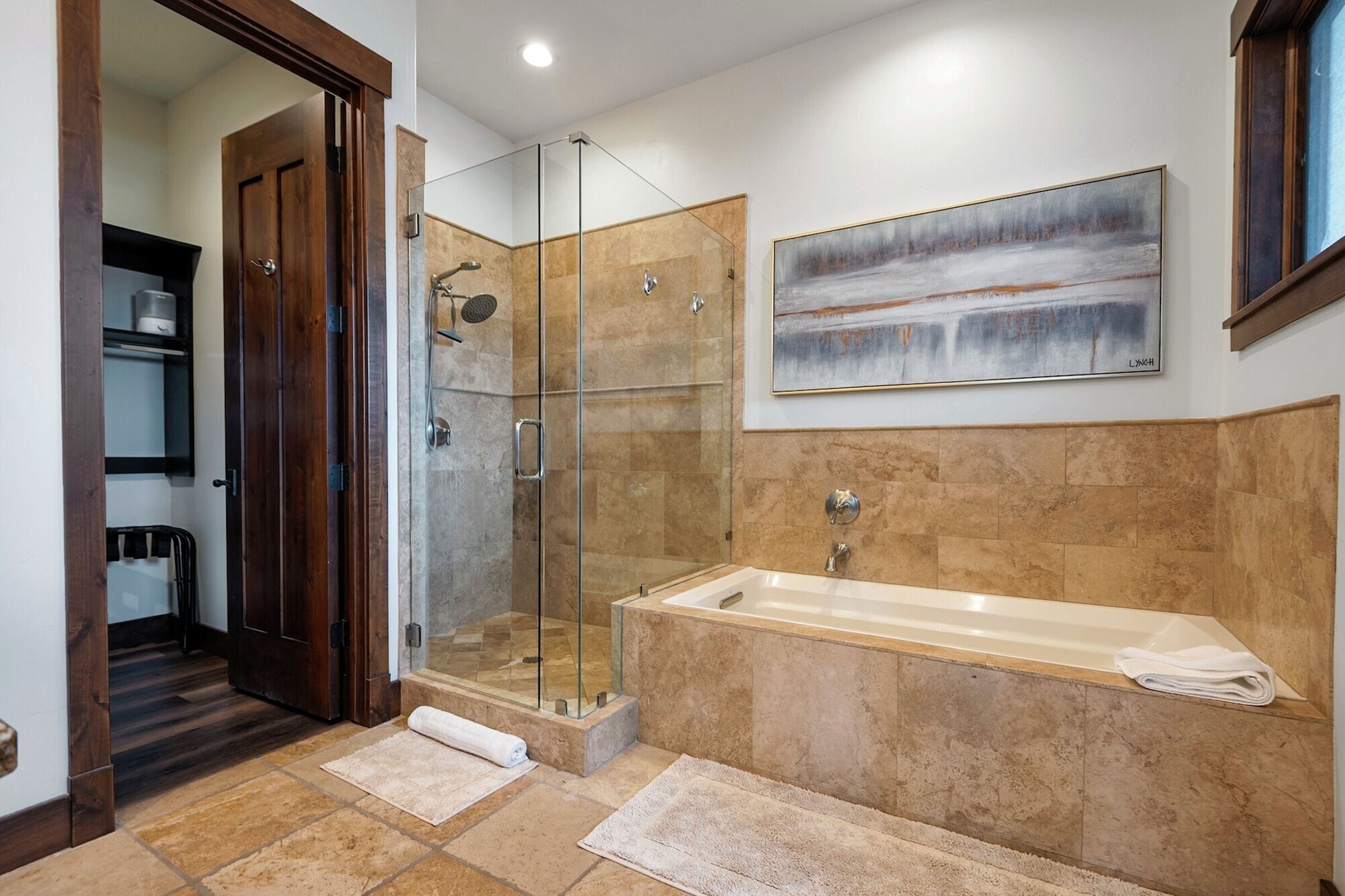 Master Ensuite Bathroom