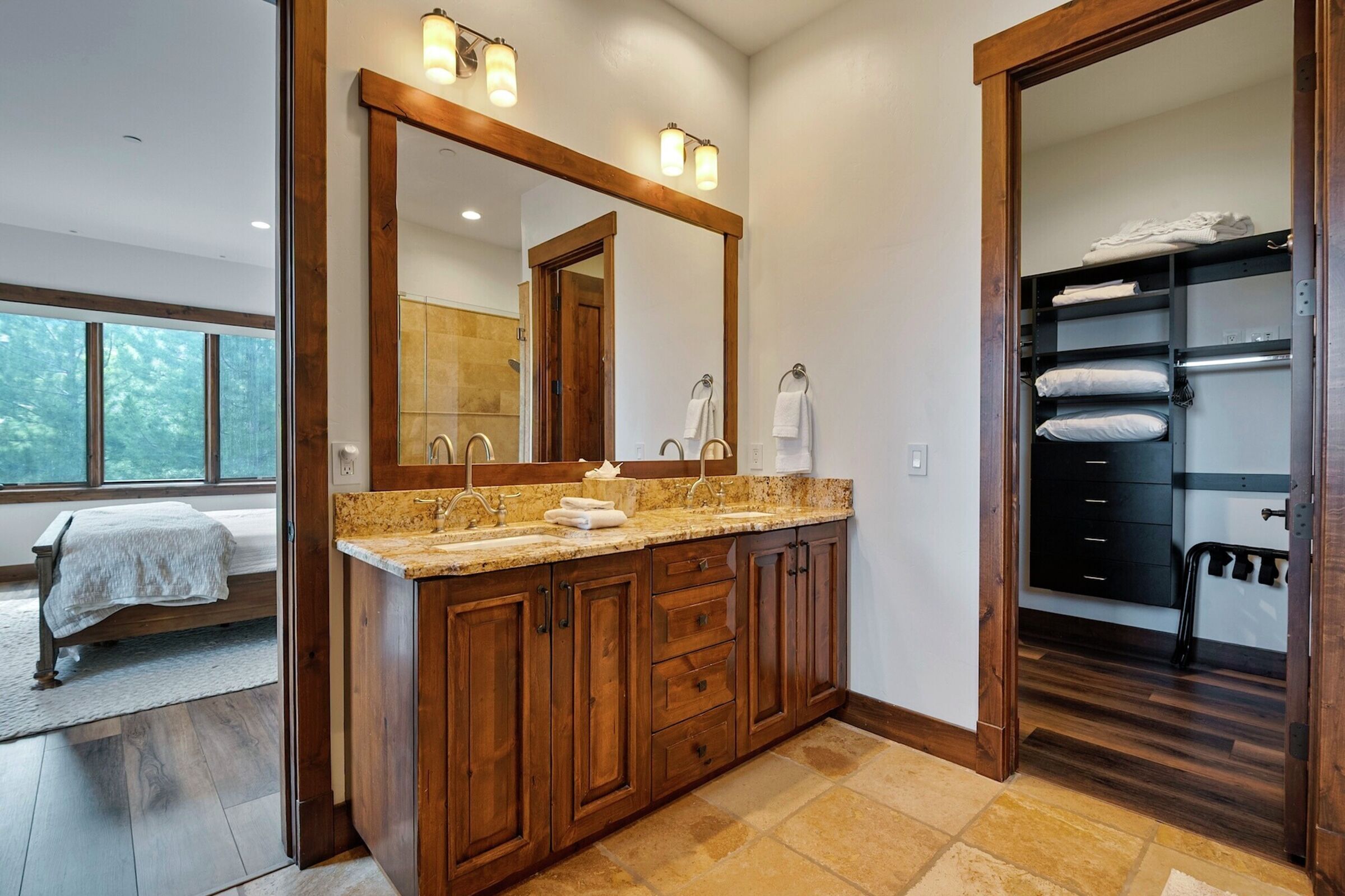 Master Ensuite Bathroom