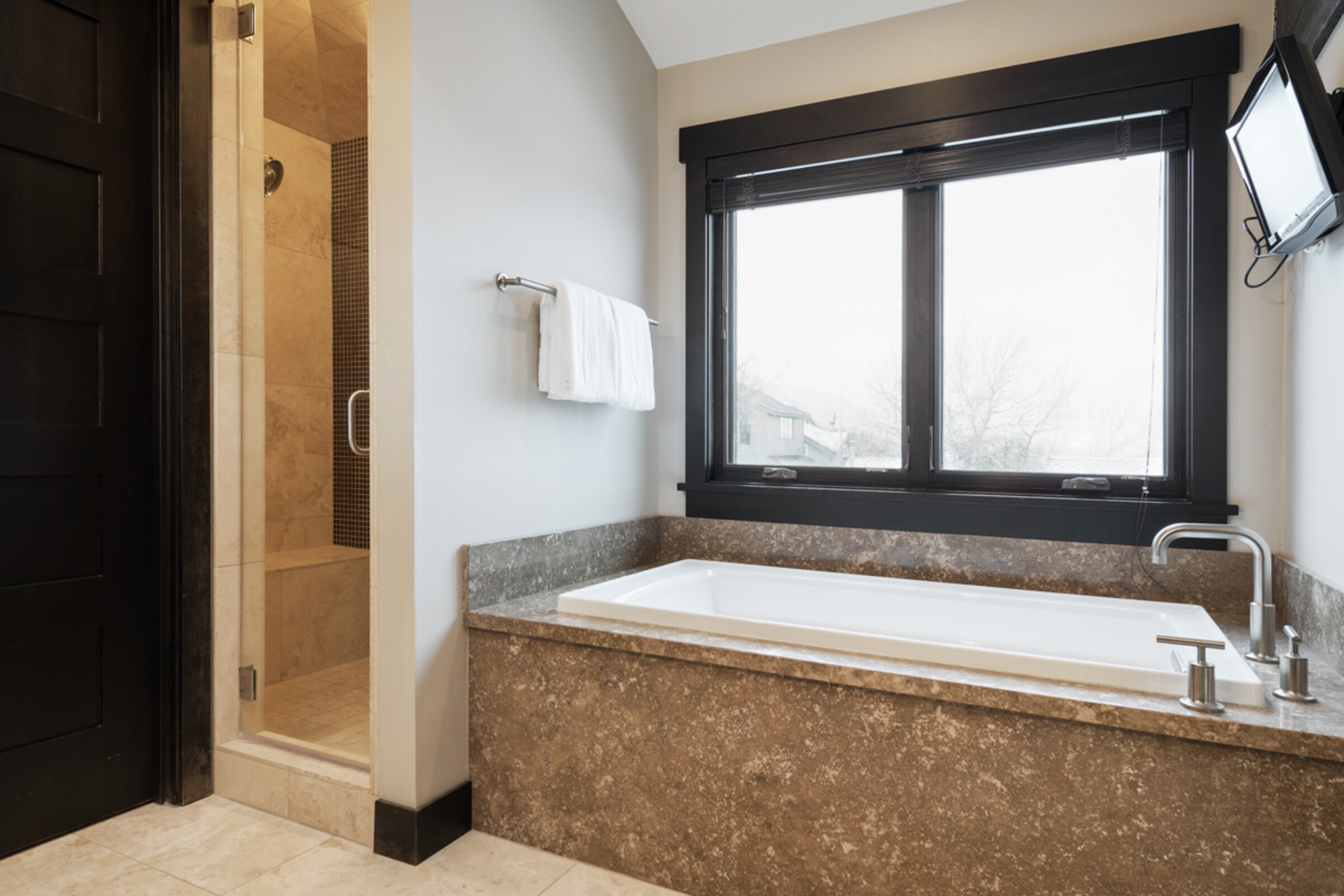 Master Ensuite Bathroom