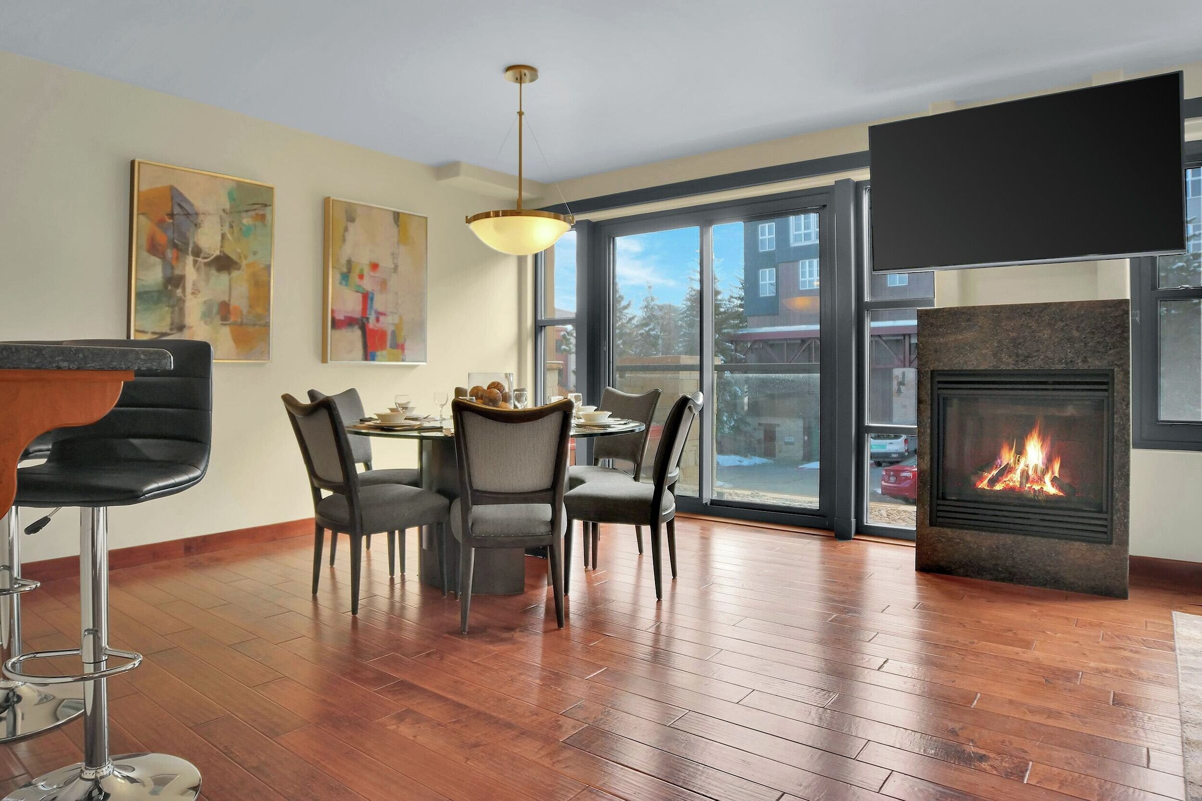 #203 - Dining Area