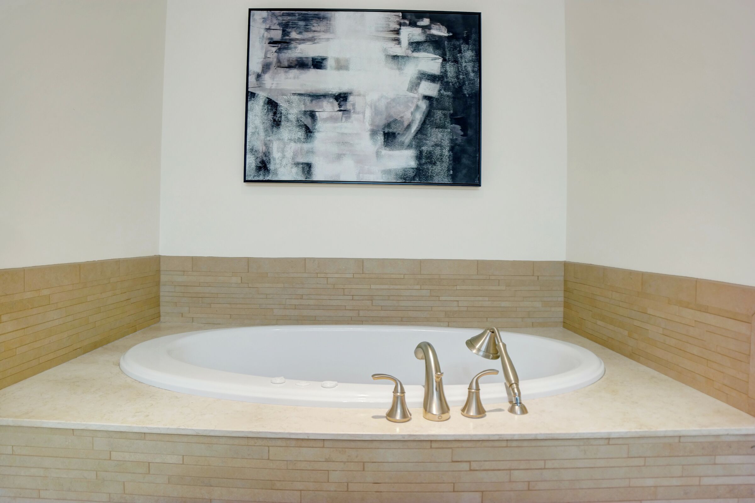 #301B - Master Ensuite Bathroom