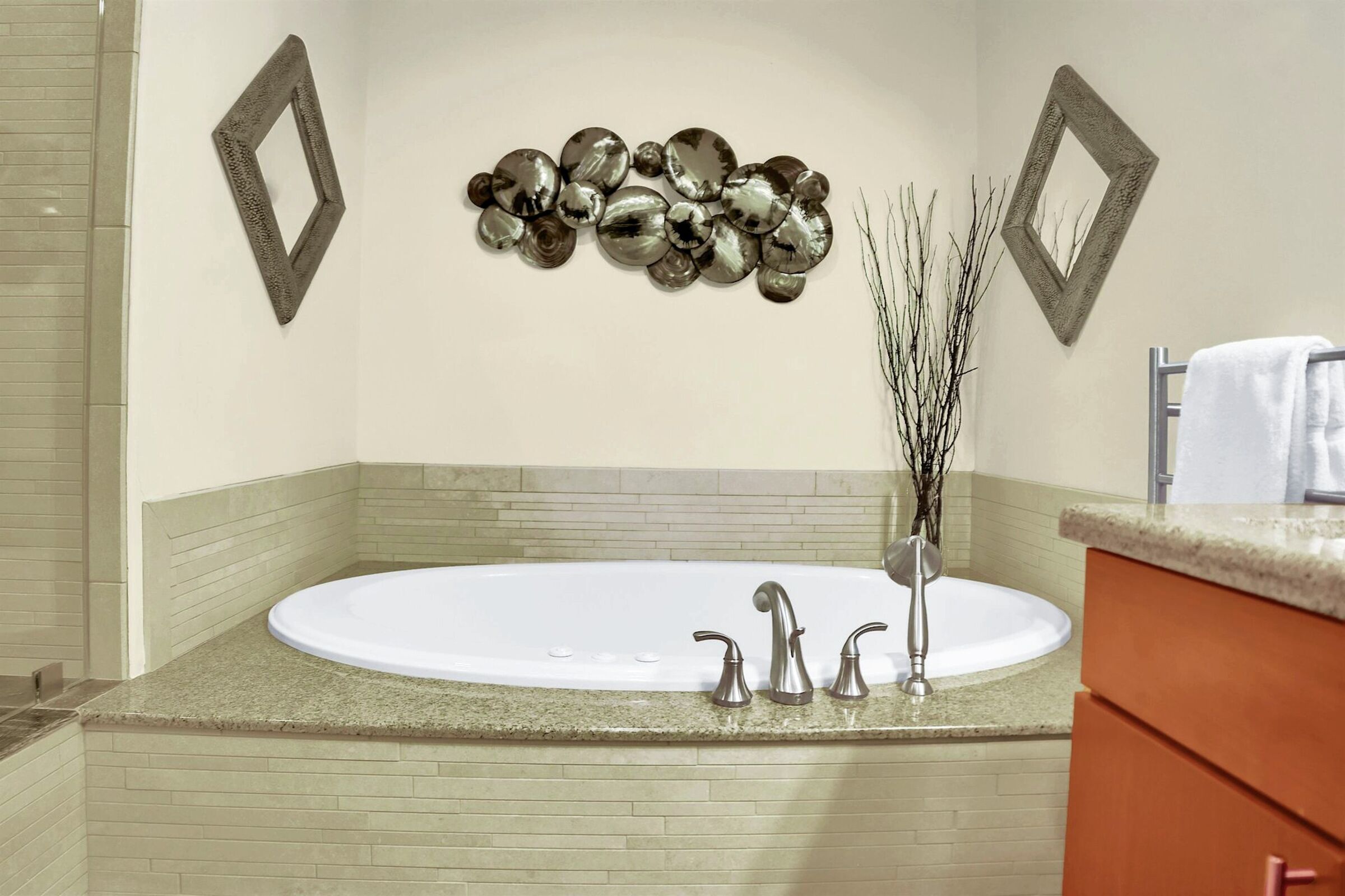 #304 - Master Ensuite Bathroom