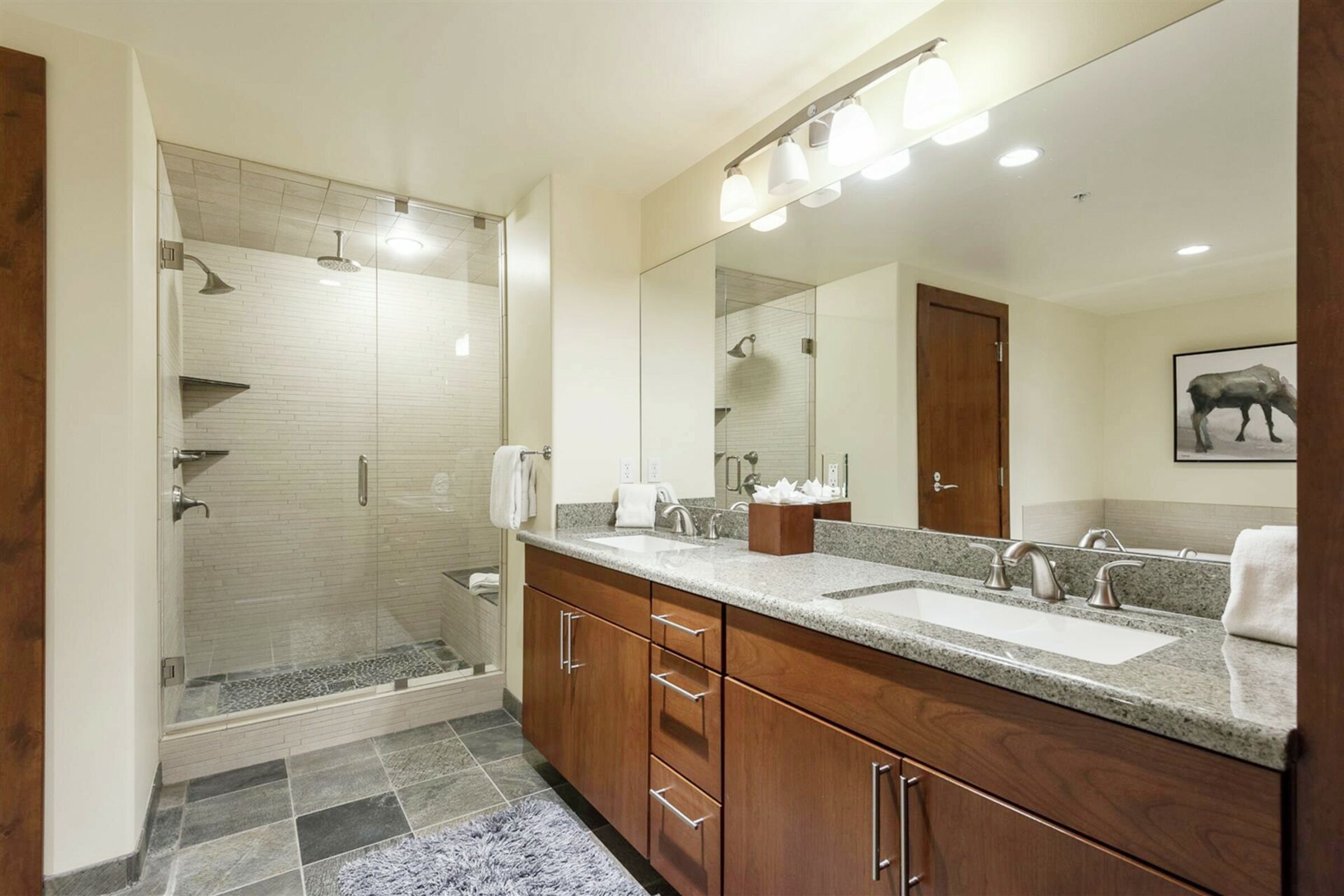#201 - Master Ensuite Bathroom