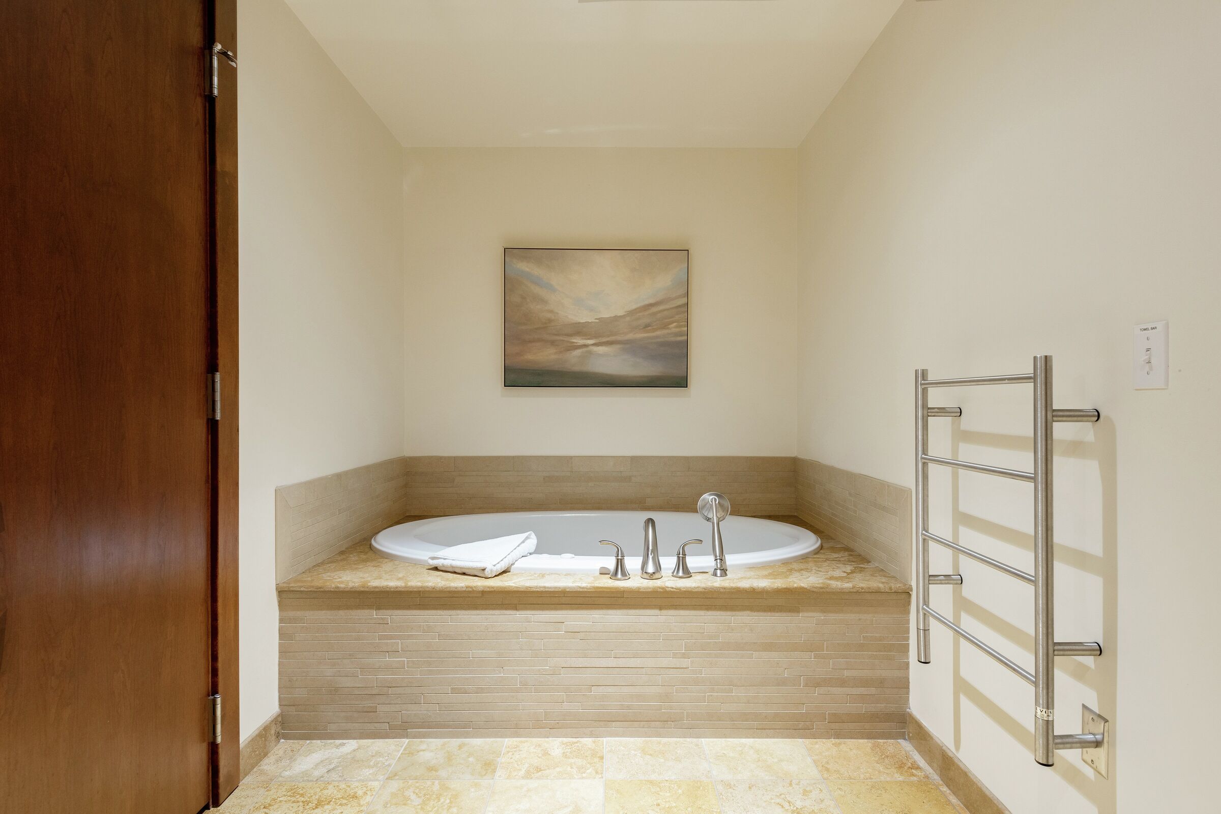 #202 - Master Ensuite Bathroom
