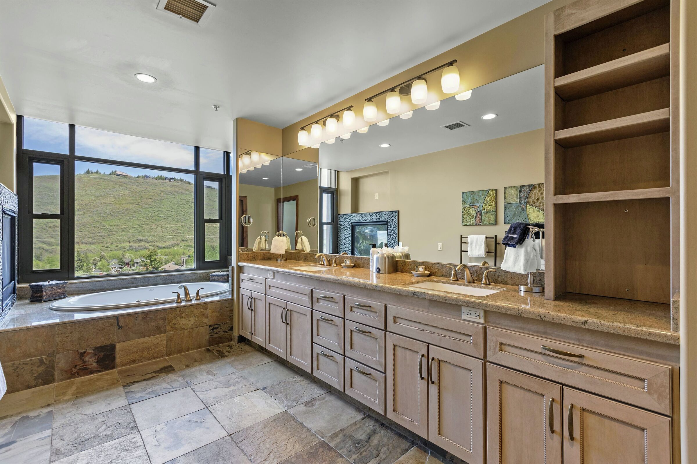 Master Ensuite Bathroom