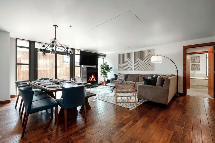 #103 - Living Area & Dining Area