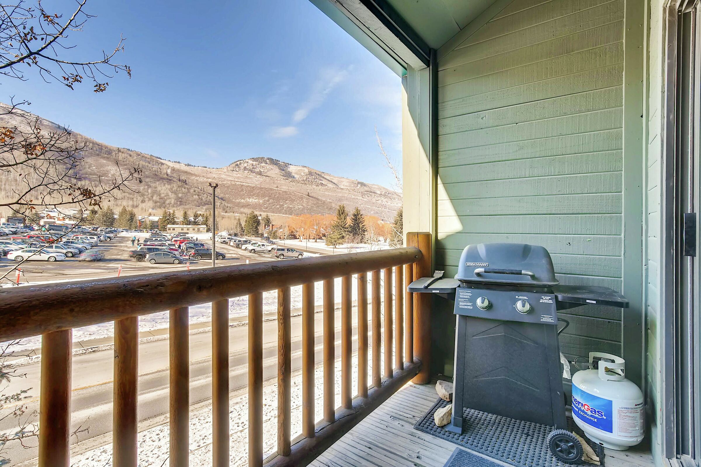 Balcony with BBQ