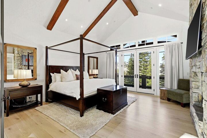 5 Bdrm 5.5 Bath HT - Master Bedroom