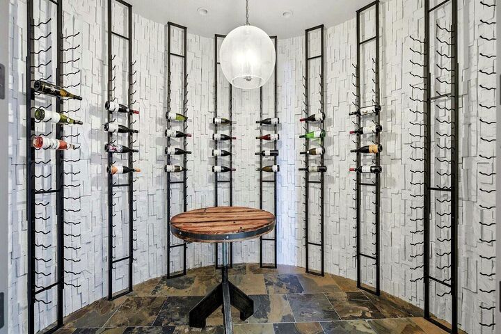 5 Bdrm 5.5 Bath HT - Wine Cellar